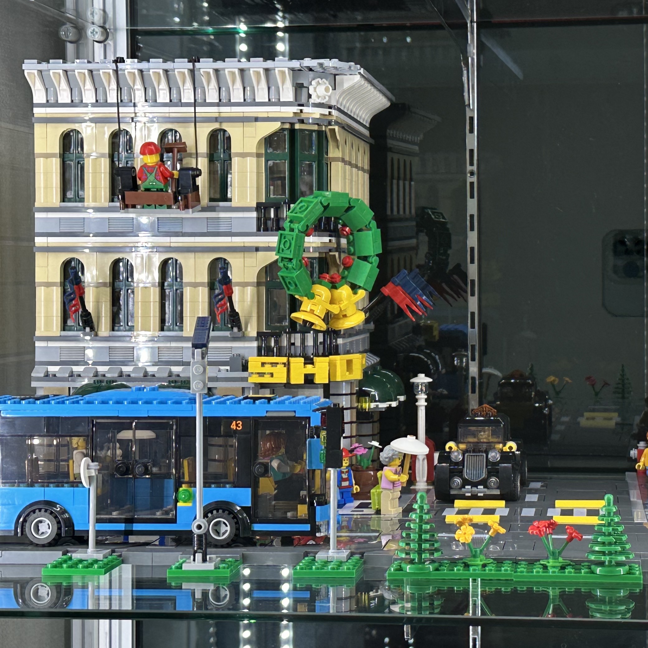 Lego Grand Emporium 착용 스타일