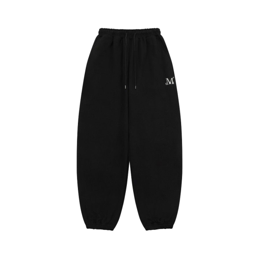 【MUCENT】 SIGNATURE HEART LETTERING BACK LOGO SWEAT PANTS p_c7a71bfdd8af4f0fbeb8de7d7f31
