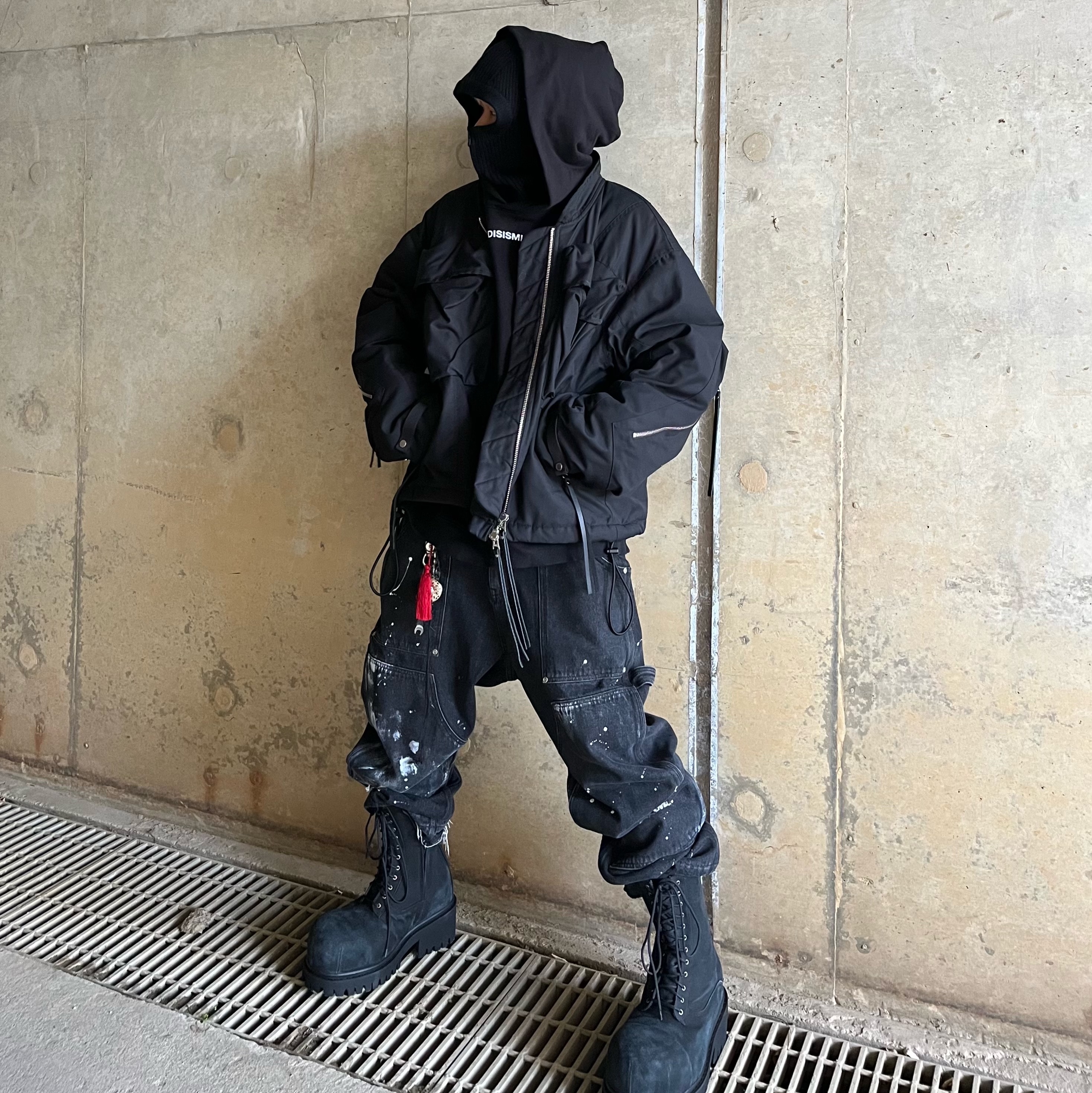 Wapworks Work Double Knee Carpenter Pants, Balenciaga Stomper Bootie Black 착용 스타일 - 6
