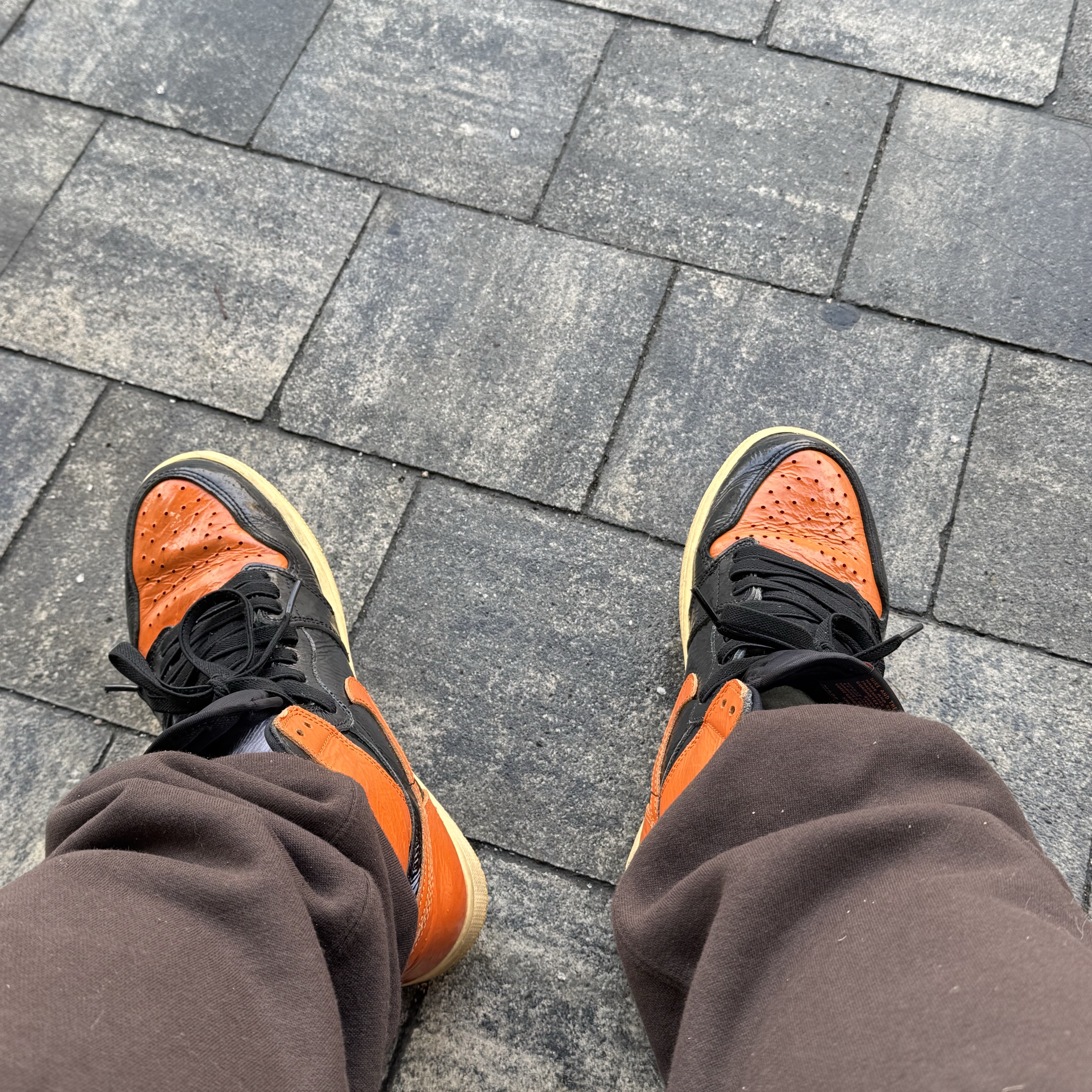 Jordan 1 Retro High Shattered Backboard 3.0, Nike ACG Therma-Fit ADV Lunar Lake Puffer Jacket Black - Asia 착용 스타일 - 1