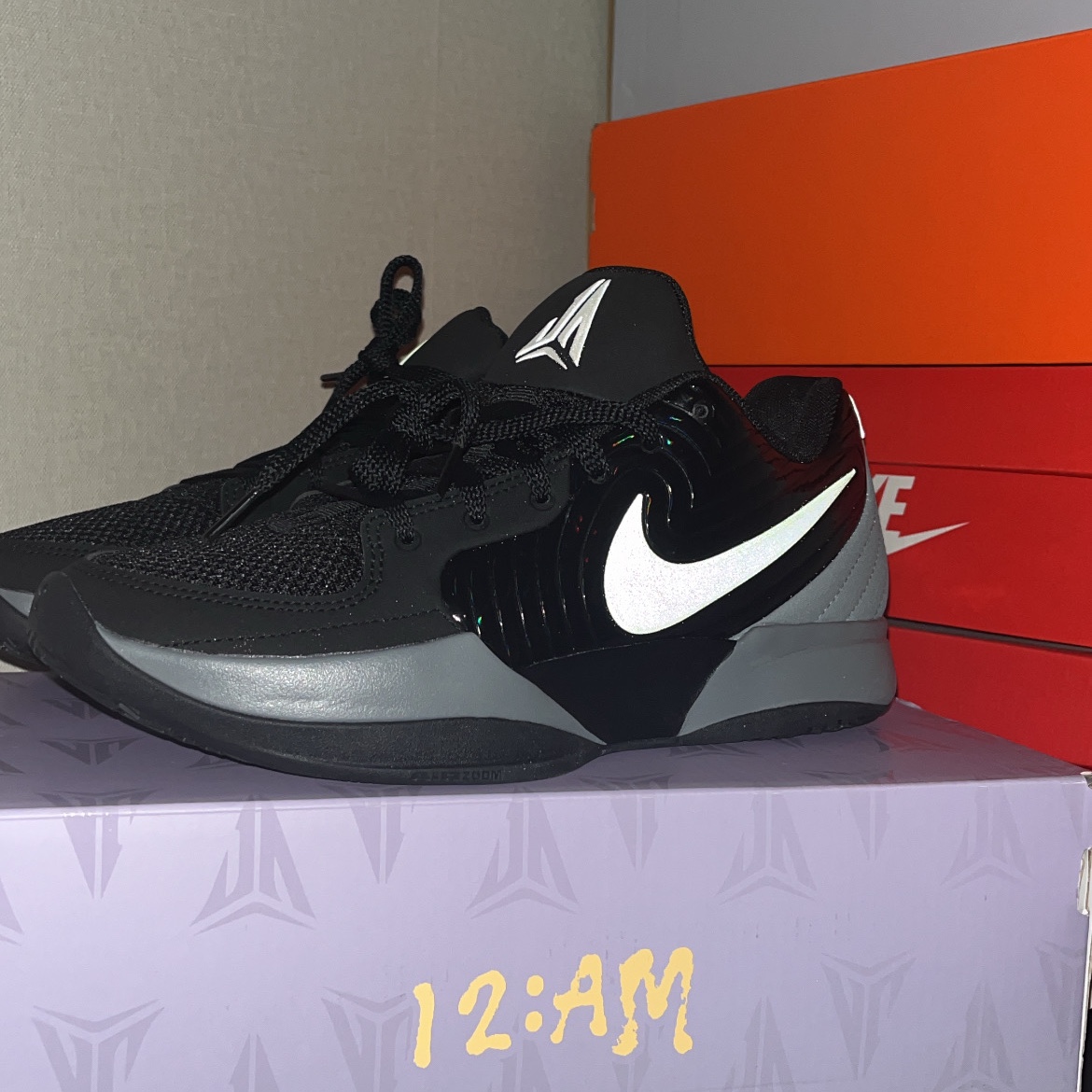 Nike Ja 2 EP Black Light Smoke Grey 착용 스타일