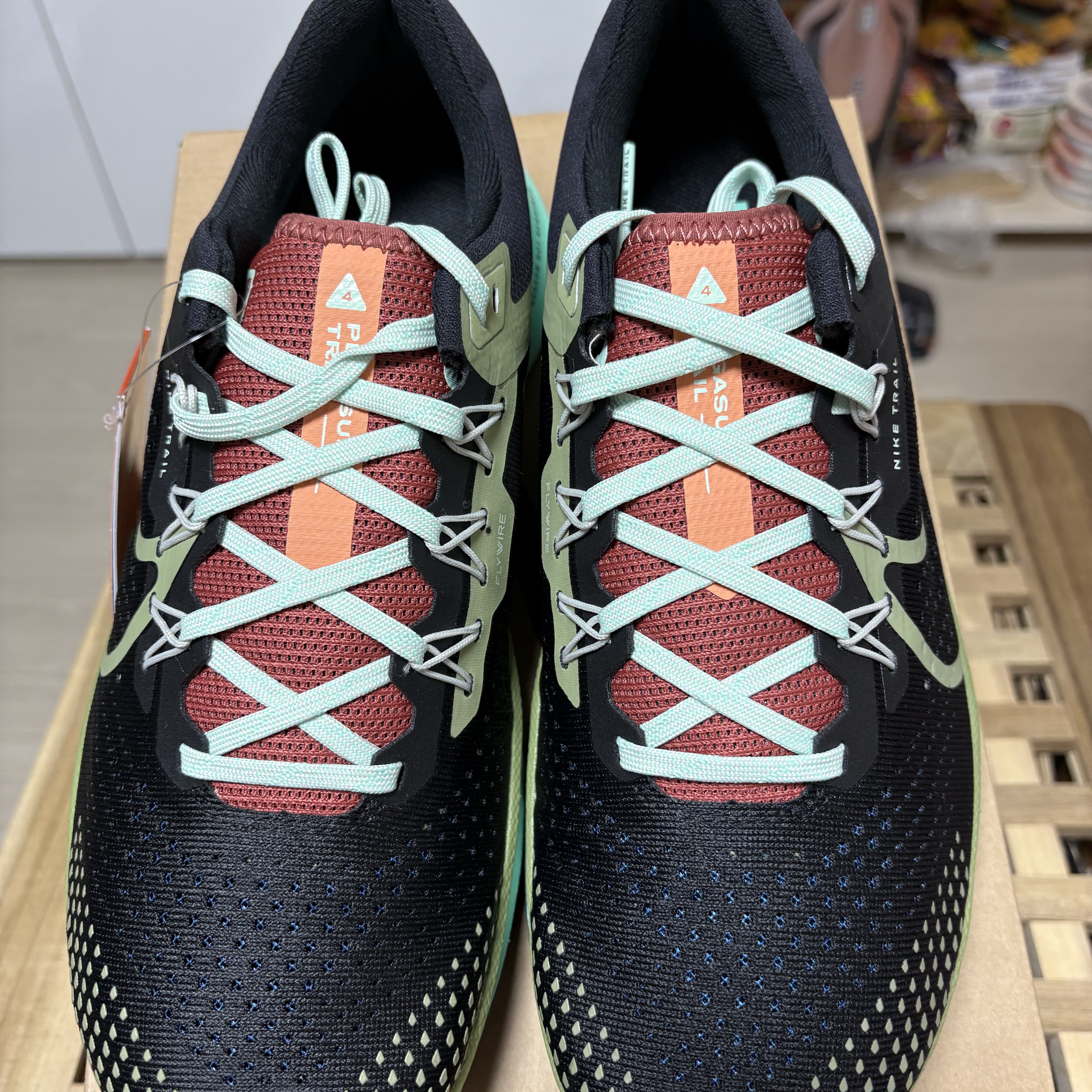 Nike React Pegasus Trail 4 Black Alligator 착용 스타일 - 4