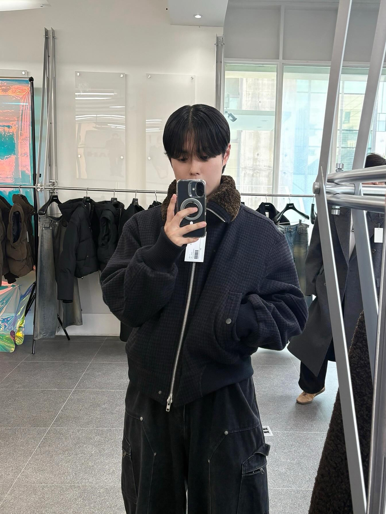 Haleine Highneck Cropped Wool Blouson Navy Check (VJ415), Haleine Highneck Cropped Wool Blouson Black (VJ414) 착용 스타일