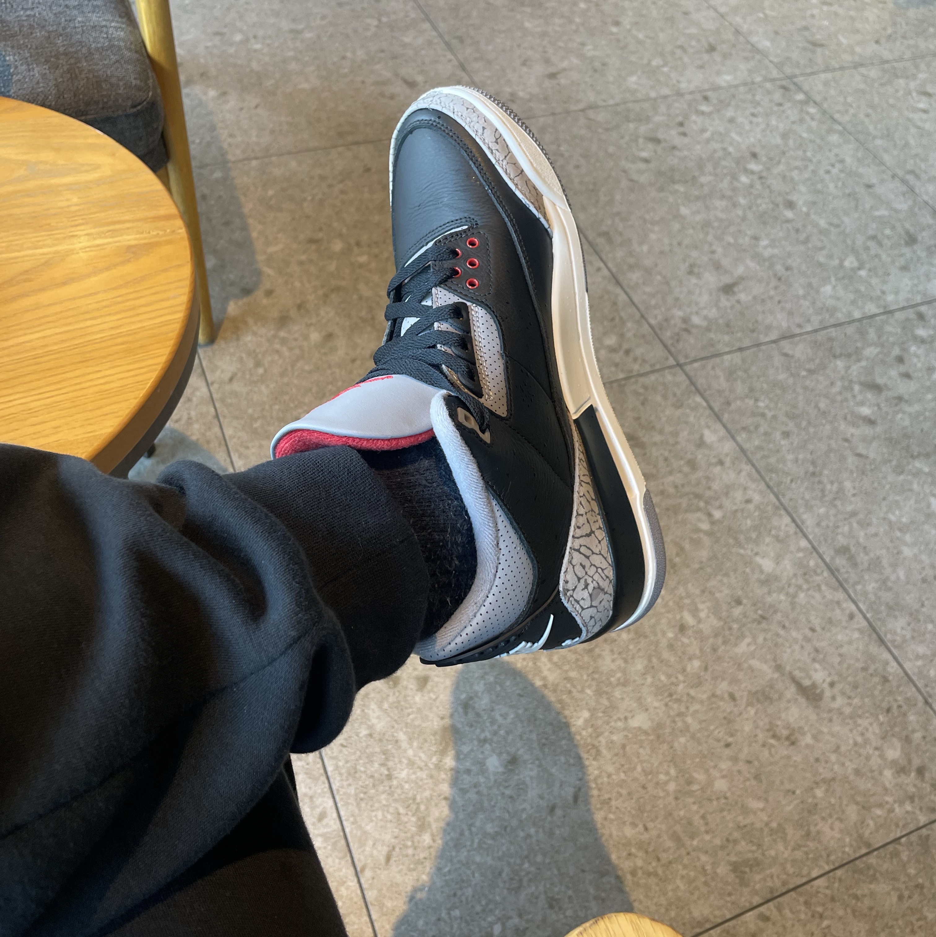 Jordan 3 Retro Black Cement 2024 착용 스타일 - 2