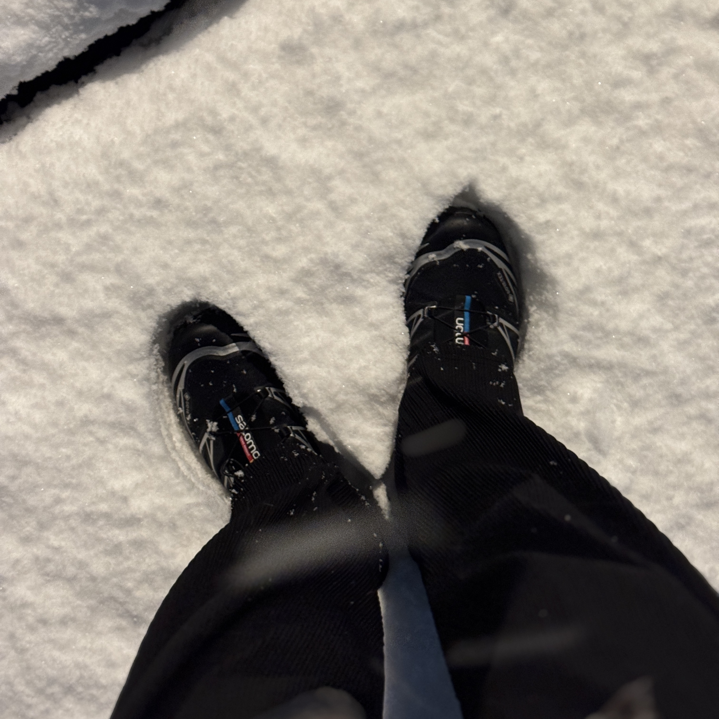 Salomon XT-6 GTX Black Silver 착용 스타일