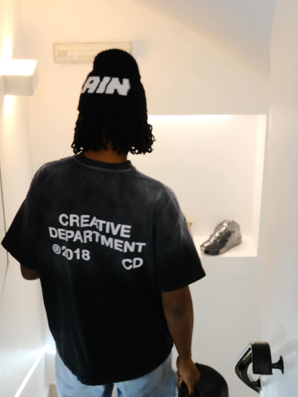 Reternity T-Shirt Creative Dept Faded Black - 24FW 착용 스타일