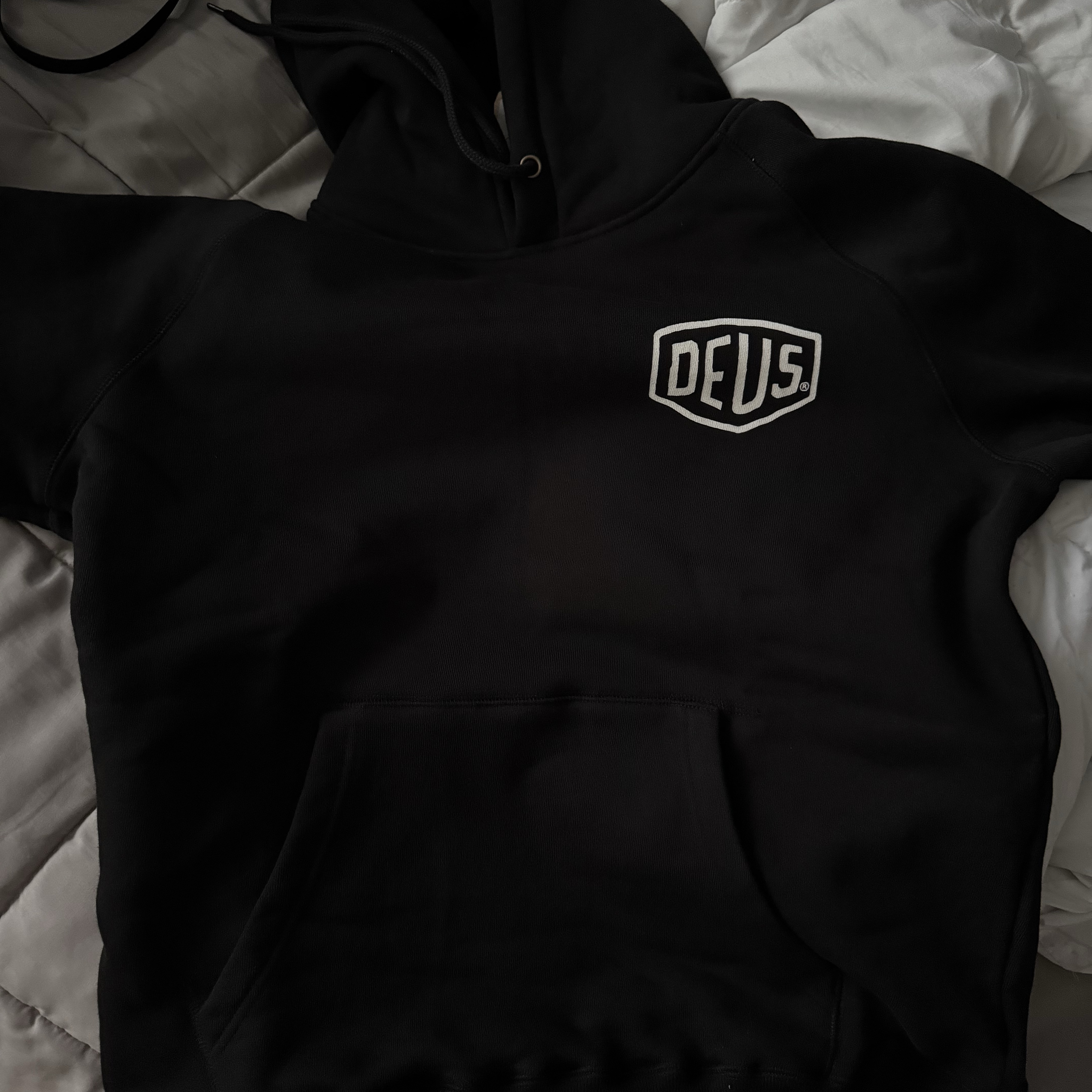 Deus Ex Machina Seoul Address Hoodie Black 착용 스타일