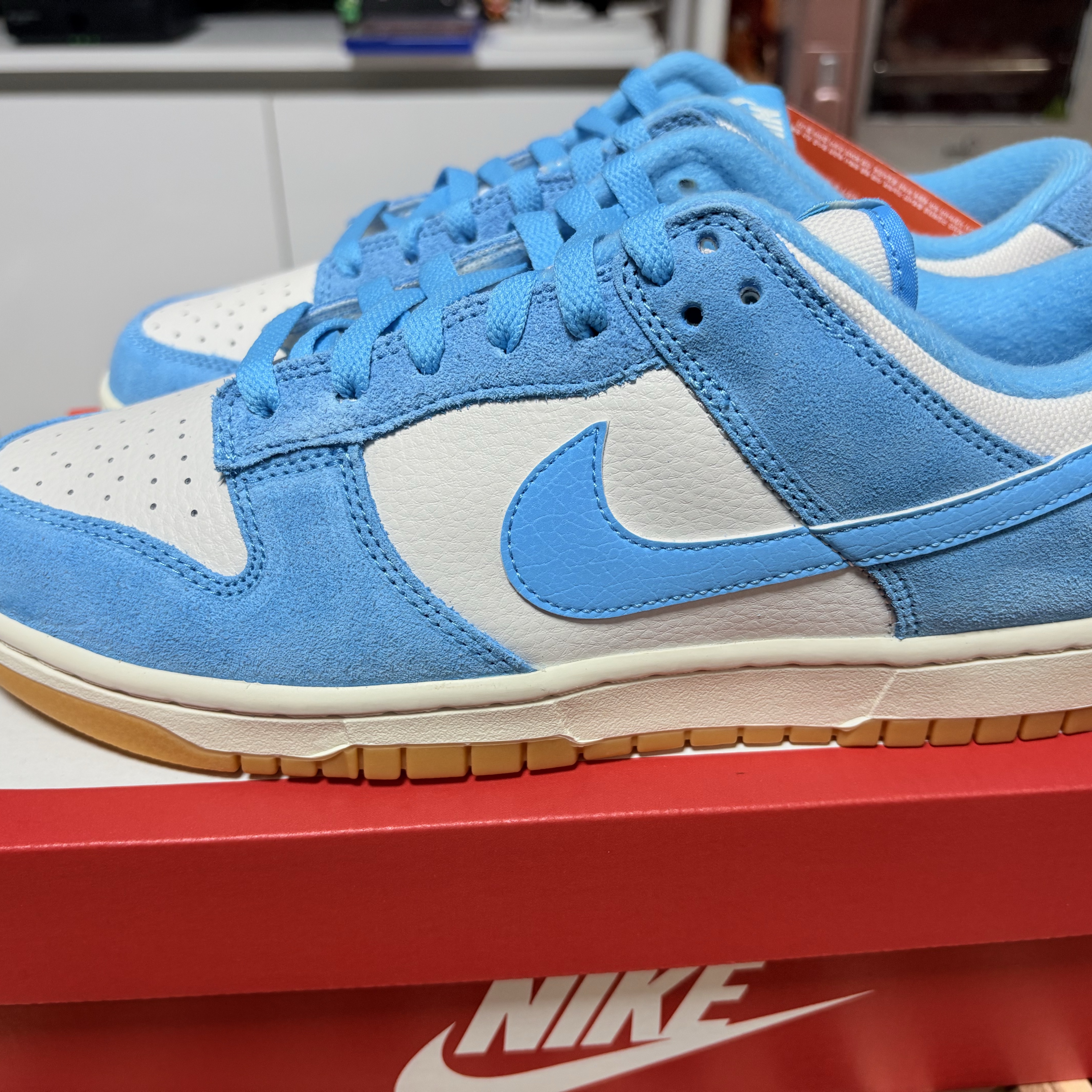 Nike Dunk Low SE Phantom Baltic Blue 착용 스타일 - 1