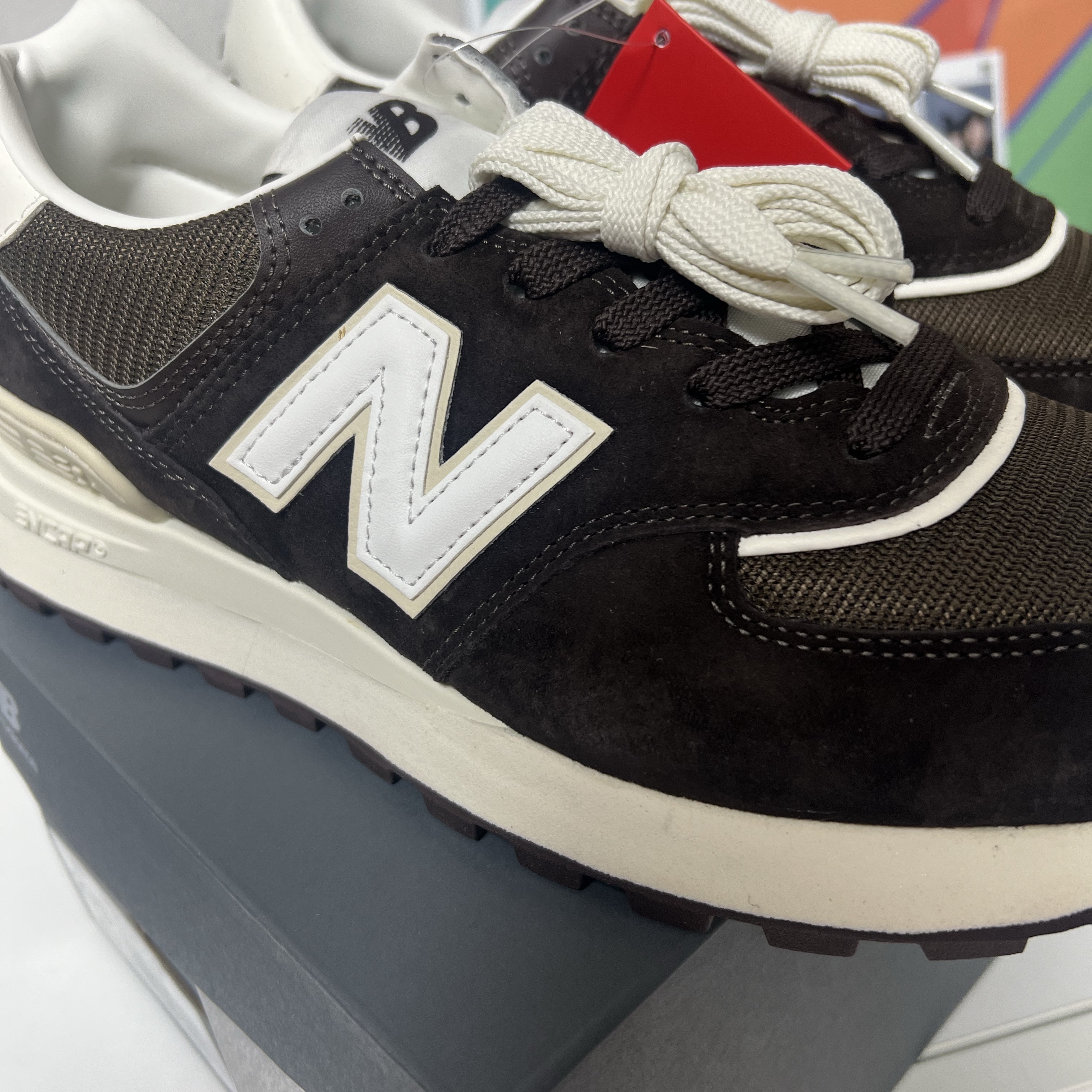New Balance 574 Legacy Brown 착용 스타일 - 2