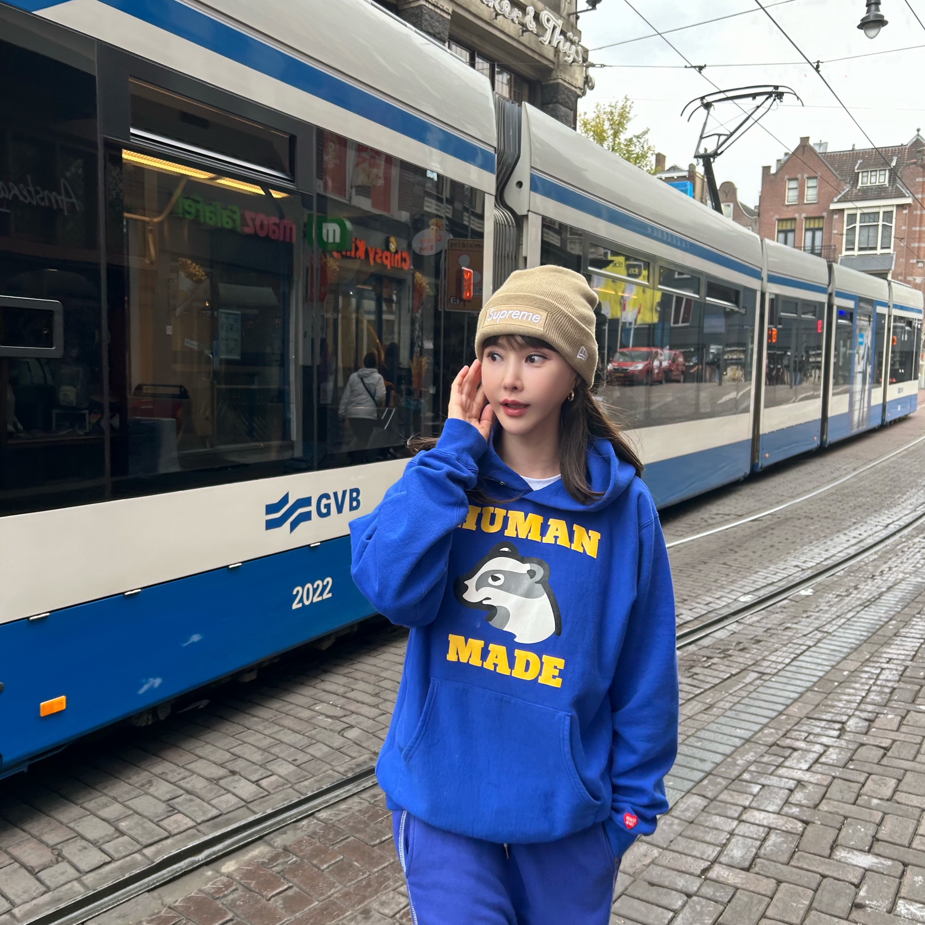 Human Made Heavy Weight Hoodie #1 Blue 착용 스타일