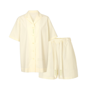 GOGORR Chest Logo Pajama Half Set Cream