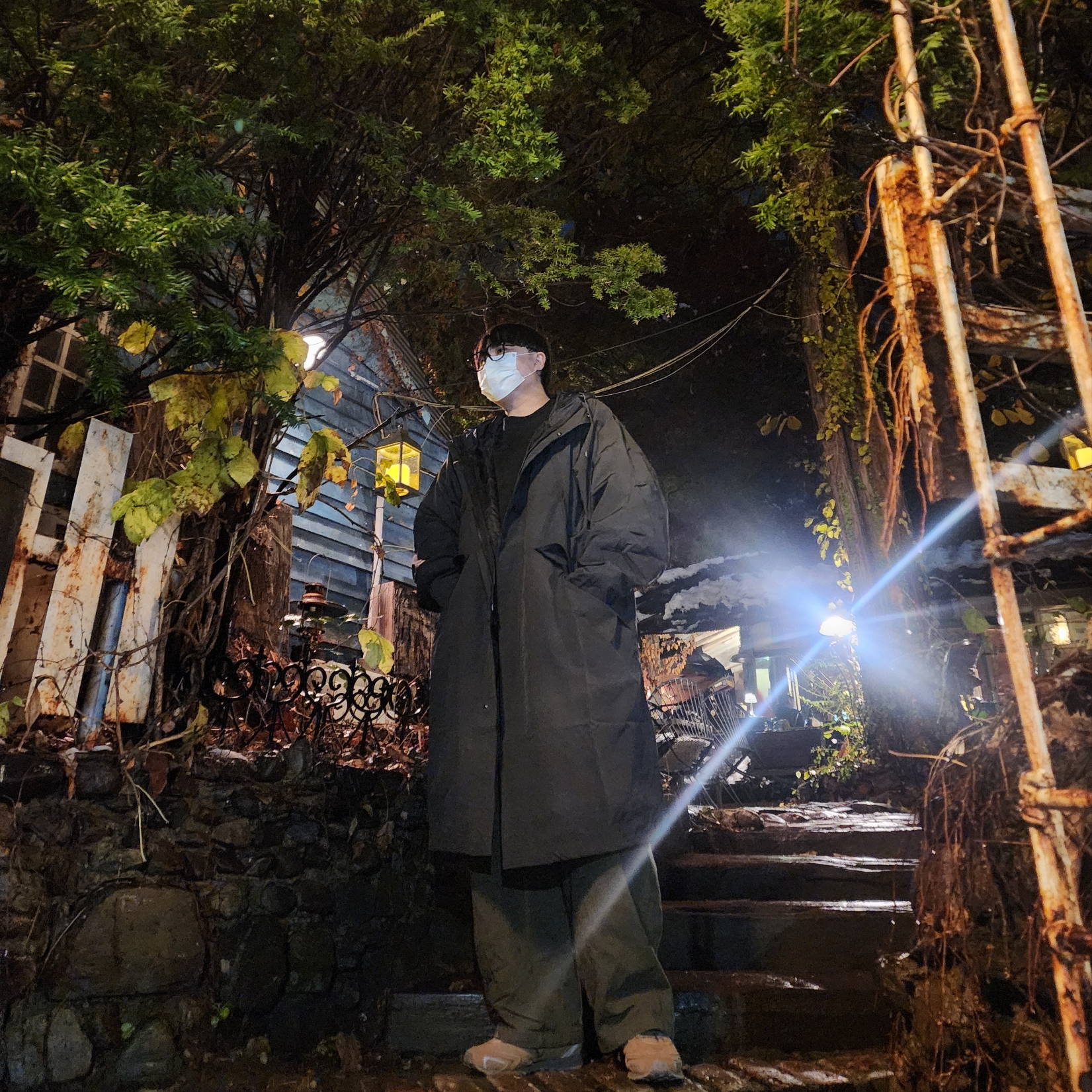 Ballute Nomad Hoodie Long Parka Black Charcoal, Mizuno LG 60S 2K Brown 착용 스타일 - 1