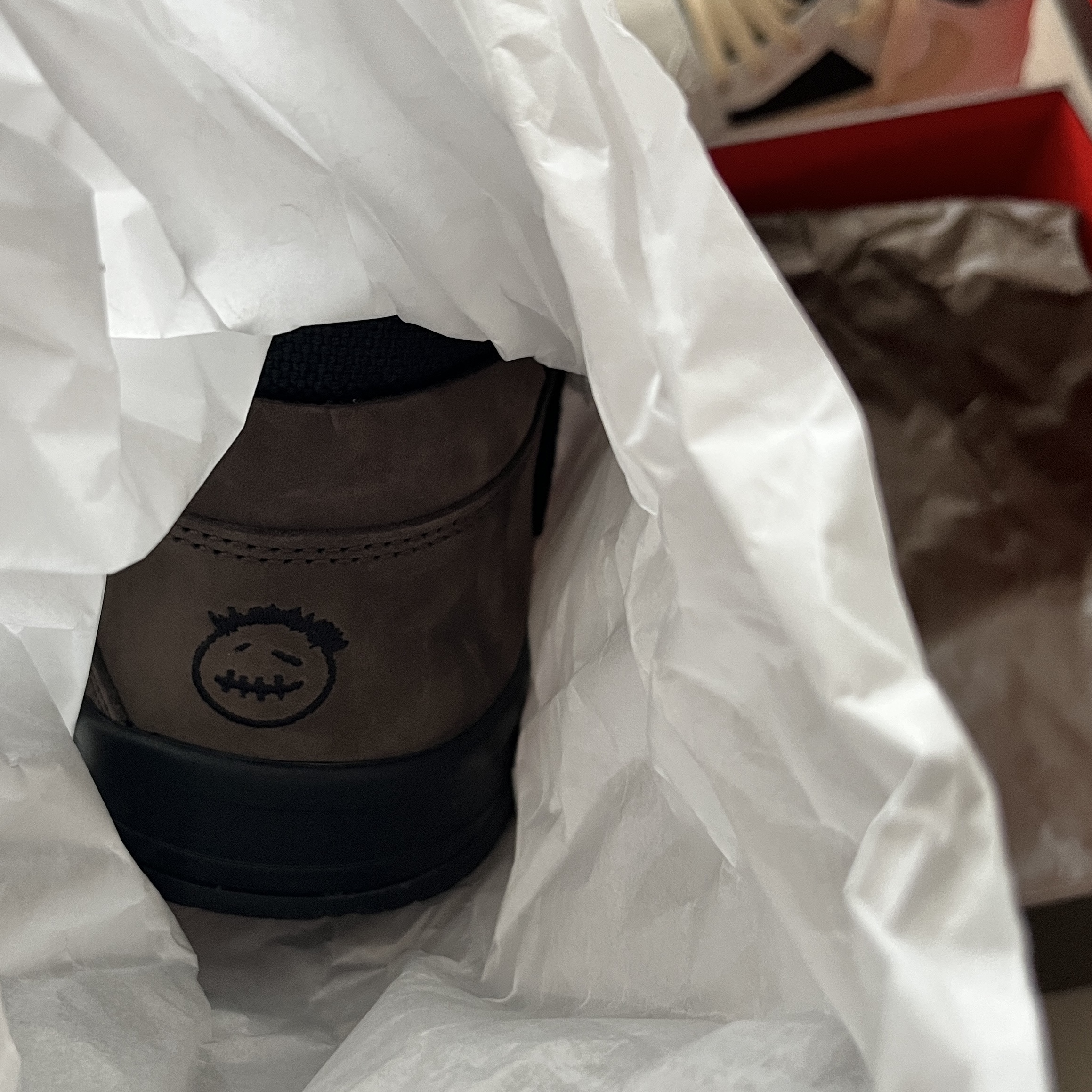 Jordan x Travis Scott Jumpman Jack TR Sail and Dark Mocha, Jordan x Travis Scott Full-Zip Hoodie Palomino (DZ5500-275) 착용 스타일 - 5