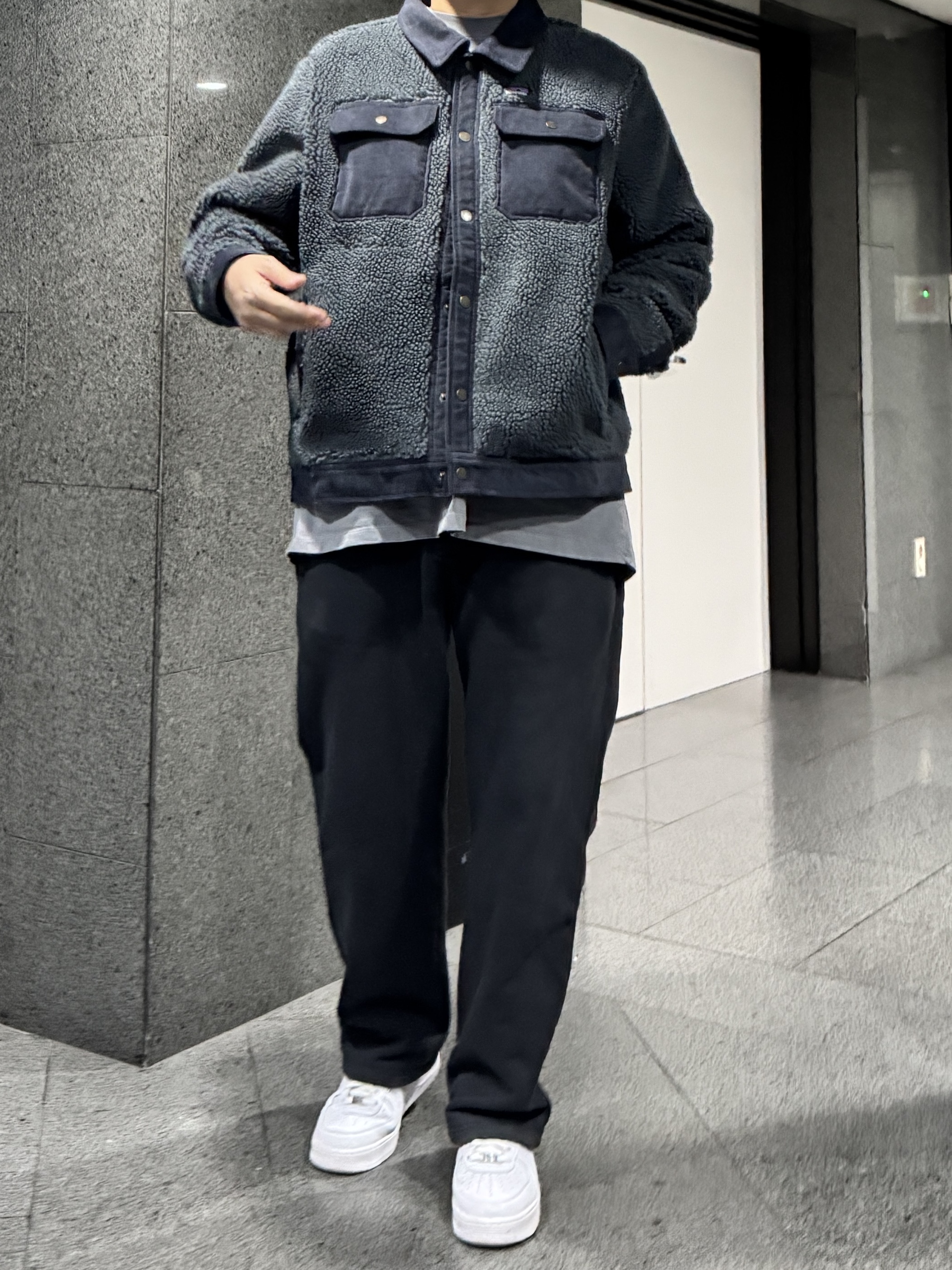 Nike x 1017 Alyx 9SM Air Force 1 Low SP White 착용 스타일