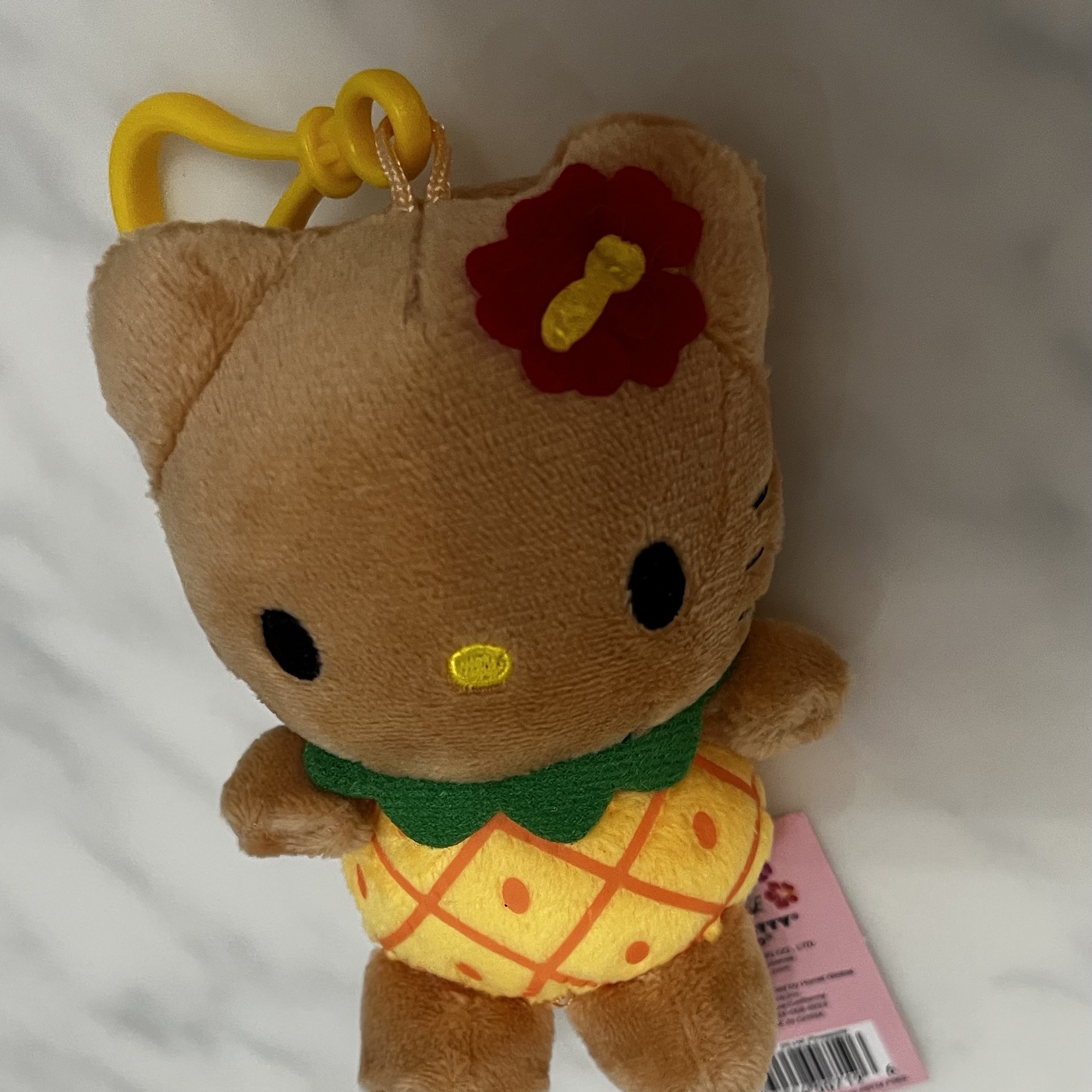 Sanrio Hello Kitty Hula Kiss 4" Hawaii Series Plush, Sanrio Hello Kitty Plush 4" Strap Pineapple 착용 스타일 - 3