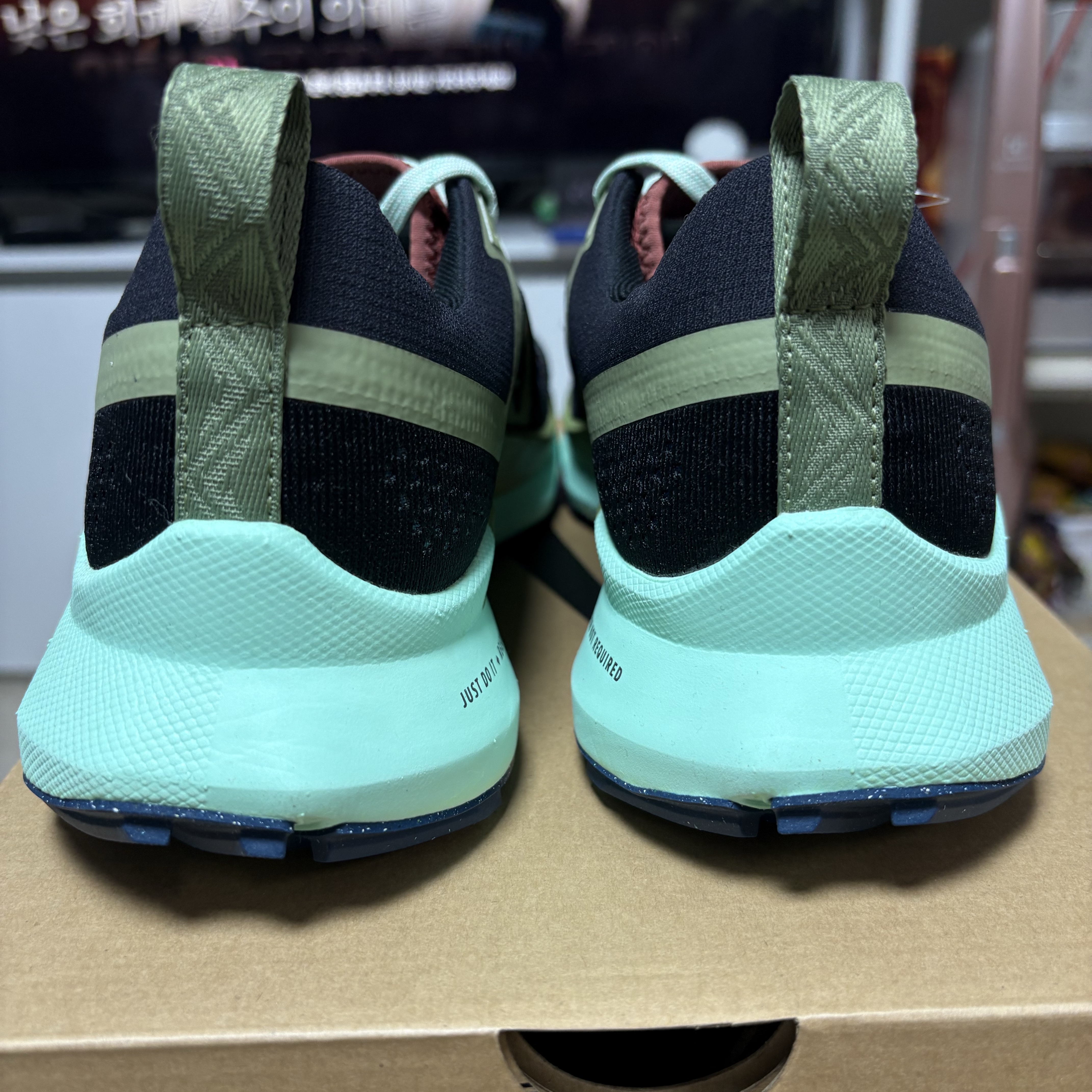 Nike React Pegasus Trail 4 Black Alligator 착용 스타일 - 5