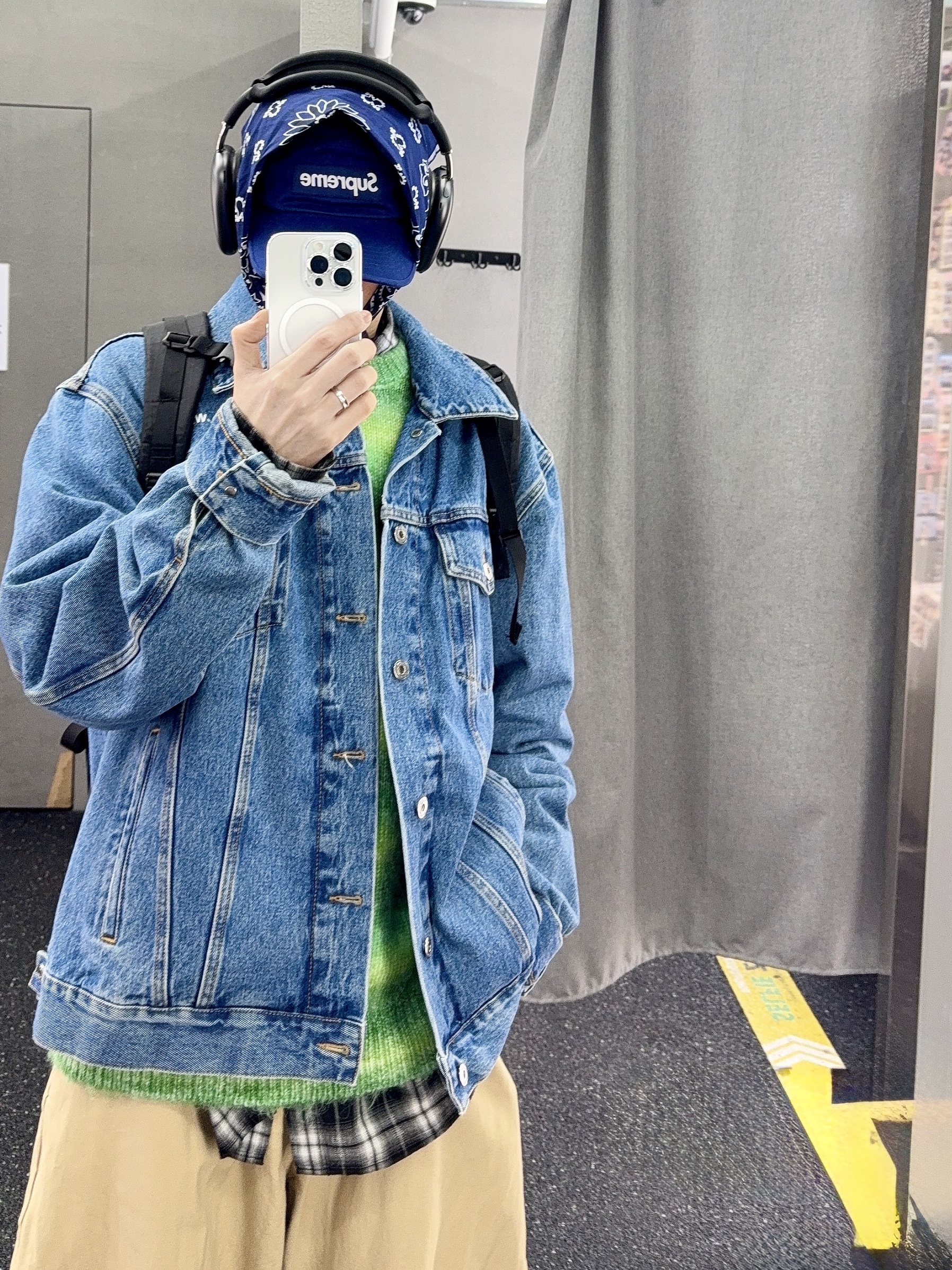 Nike Air Force 1 '07 LV8 Varsity White Pine Green, Supreme Backpack Black - 23FW 착용 스타일 - 10