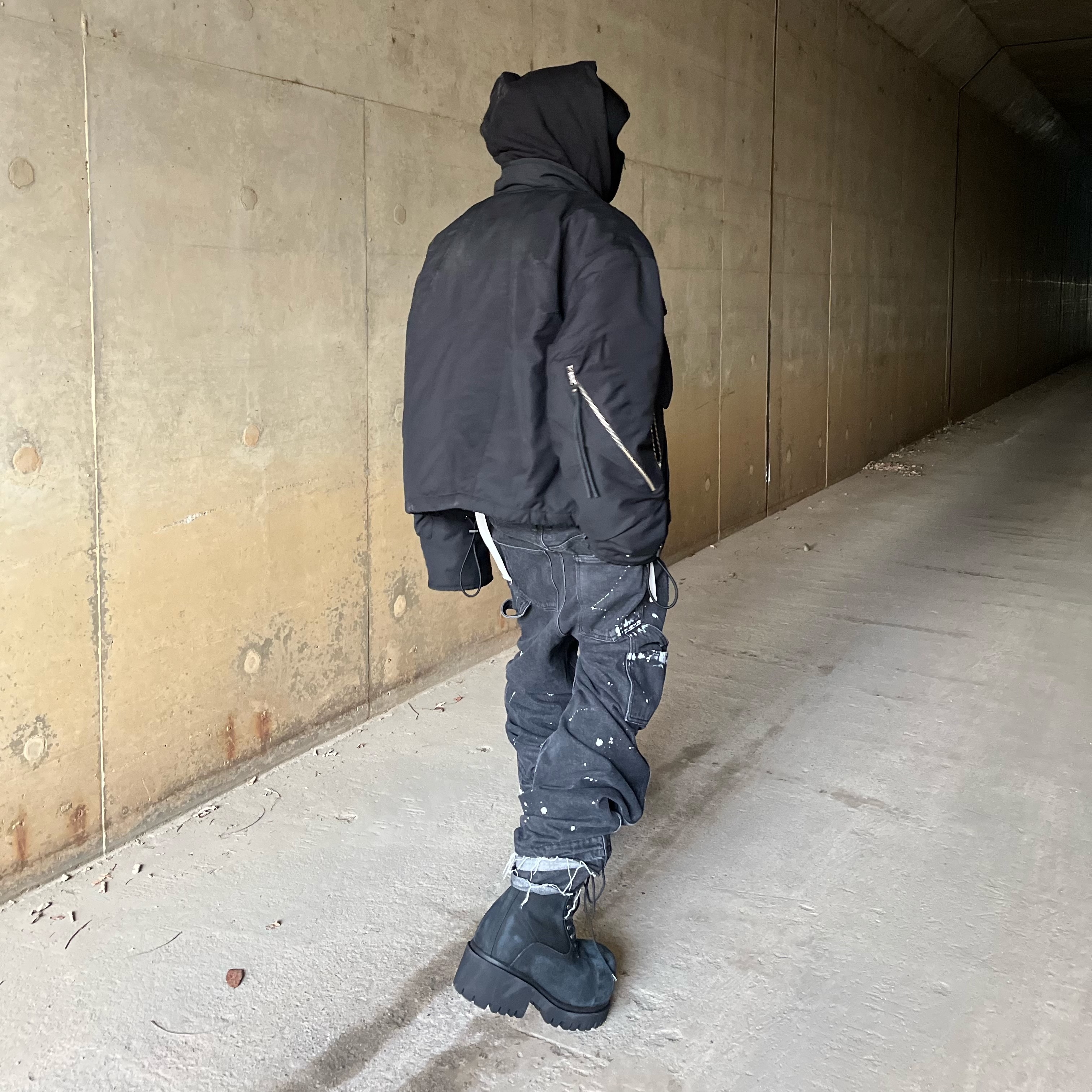 Wapworks Work Double Knee Carpenter Pants, Balenciaga Stomper Bootie Black 착용 스타일 - 5