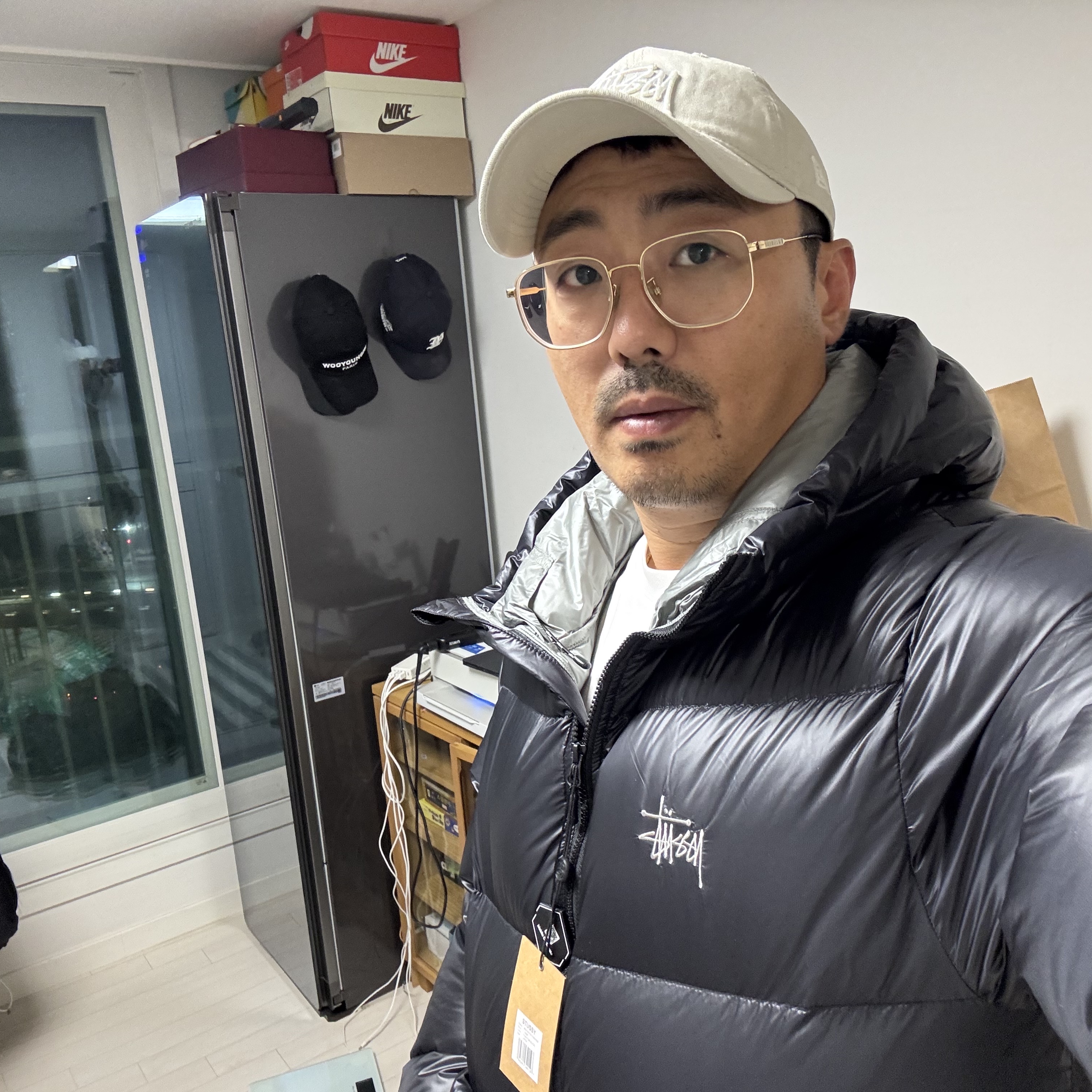 Stussy Down Parka Micro Ripstop Phantom Black 착용 스타일 - 1