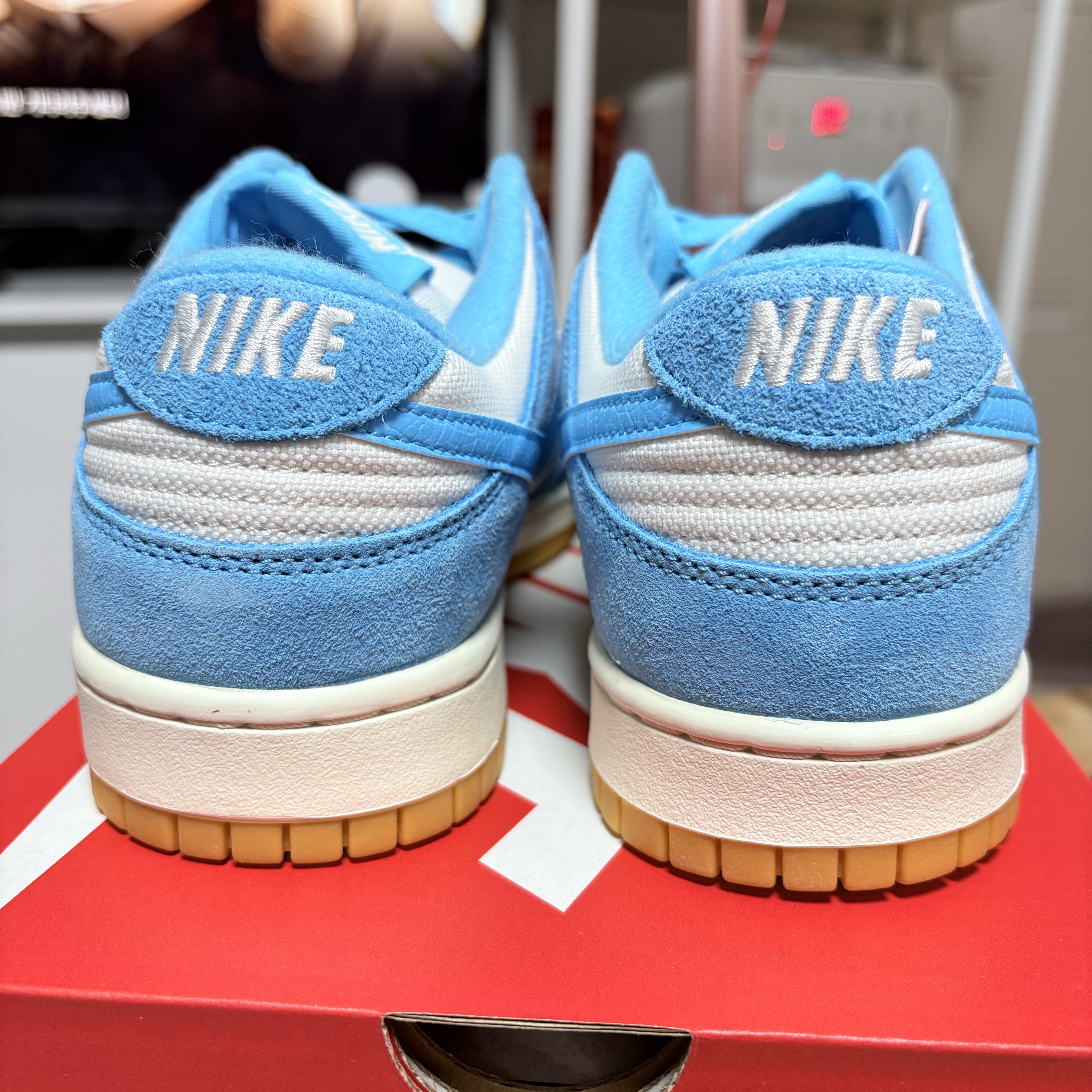 Nike Dunk Low SE Phantom Baltic Blue 착용 스타일 - 5