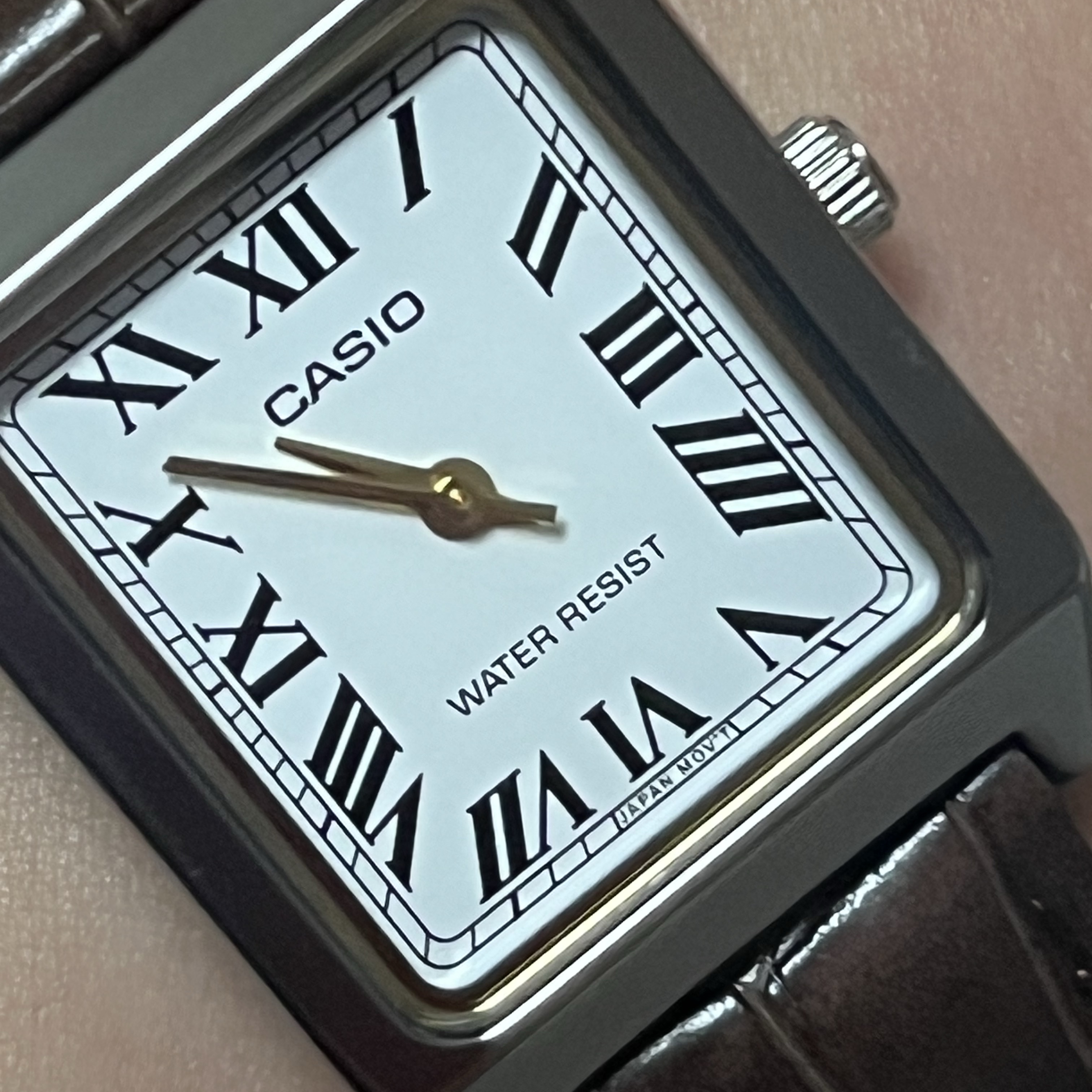 Casio LTP-V007L-7B2 착용 스타일 - 2
