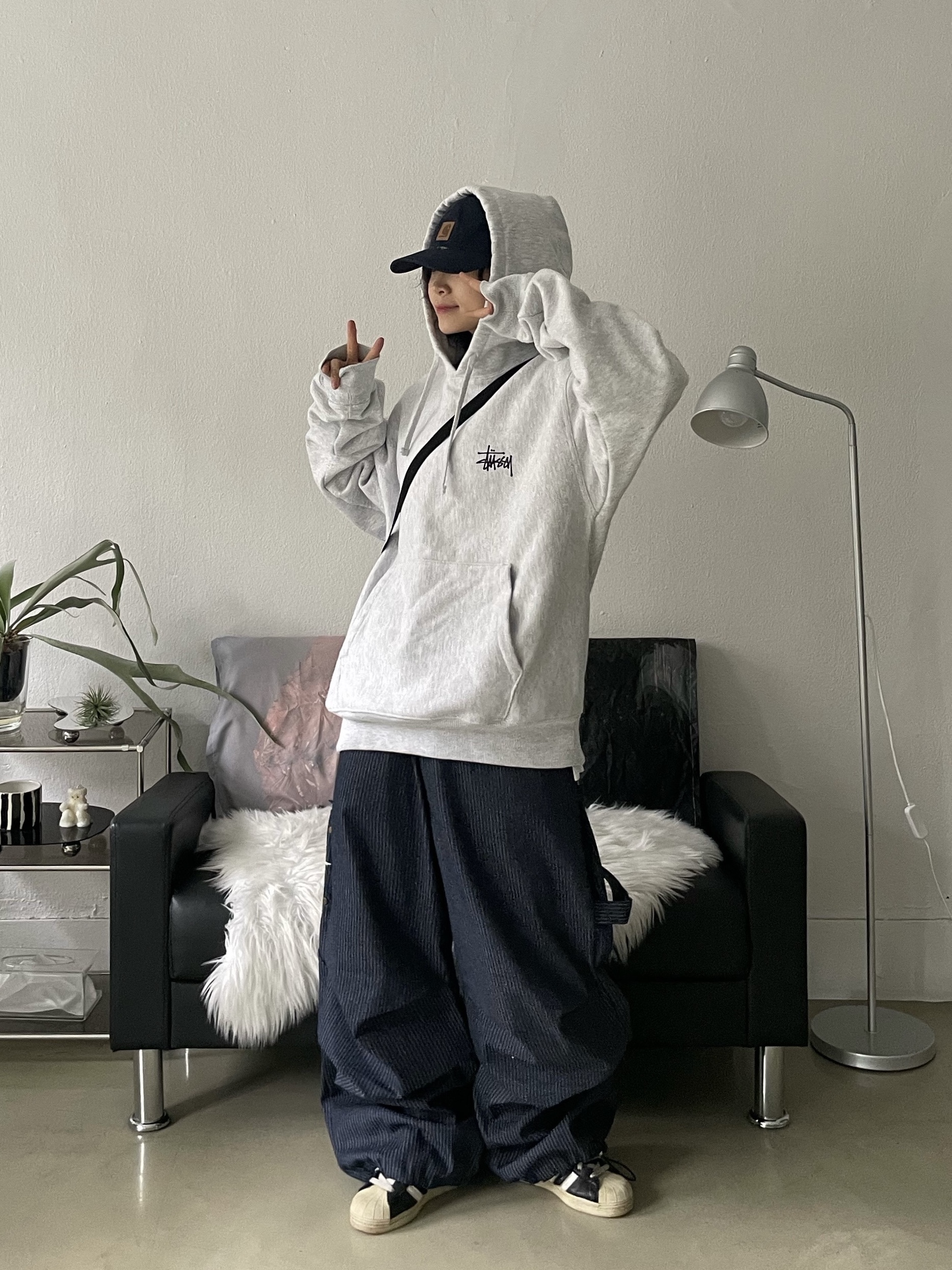 Human Made Military Light Pouch Black, Adidas Superstar Premium Black White 착용 스타일 - 5