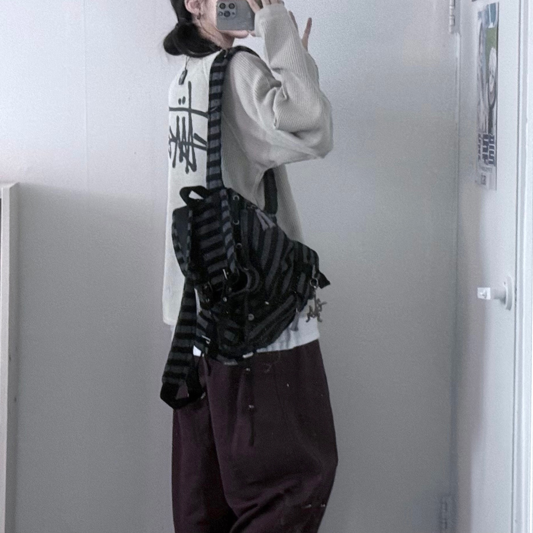 Stussy Raglan Thermal LS Crew Bone 착용 스타일 - 3