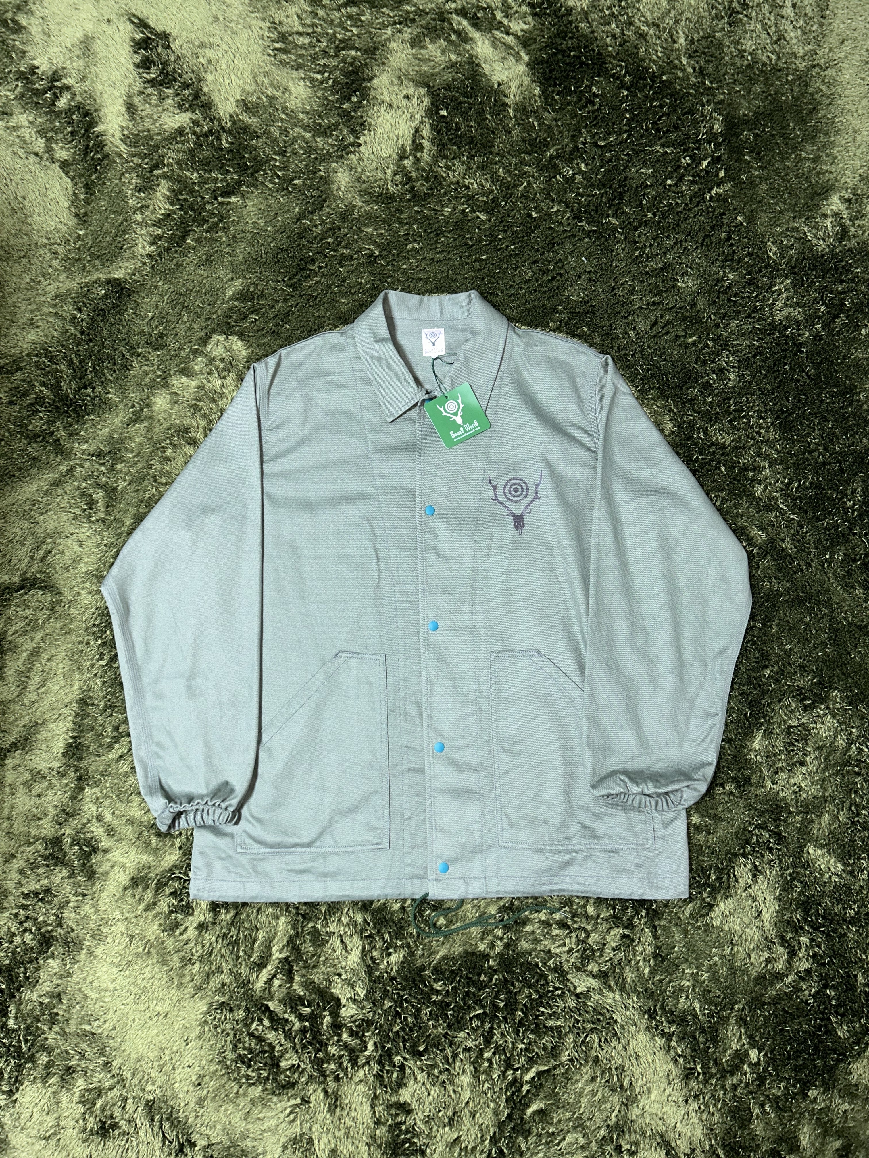 South2 West8 Cotton Twill Coach Jacket Khaki 착용 스타일 - 2