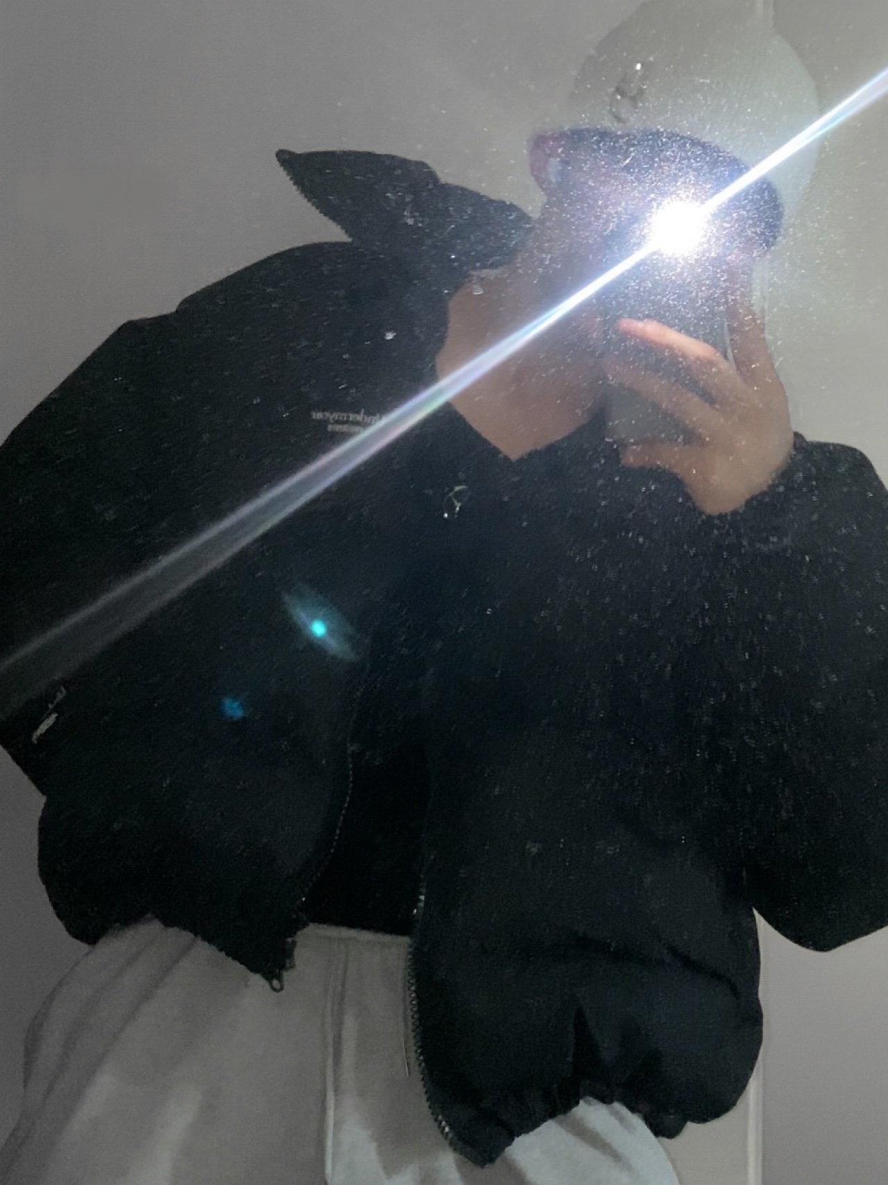 Undermycar Mu.15 Anti Fxxking Logo Play Triple Logo Crop Padding Jacket Black 착용 스타일 - 1
