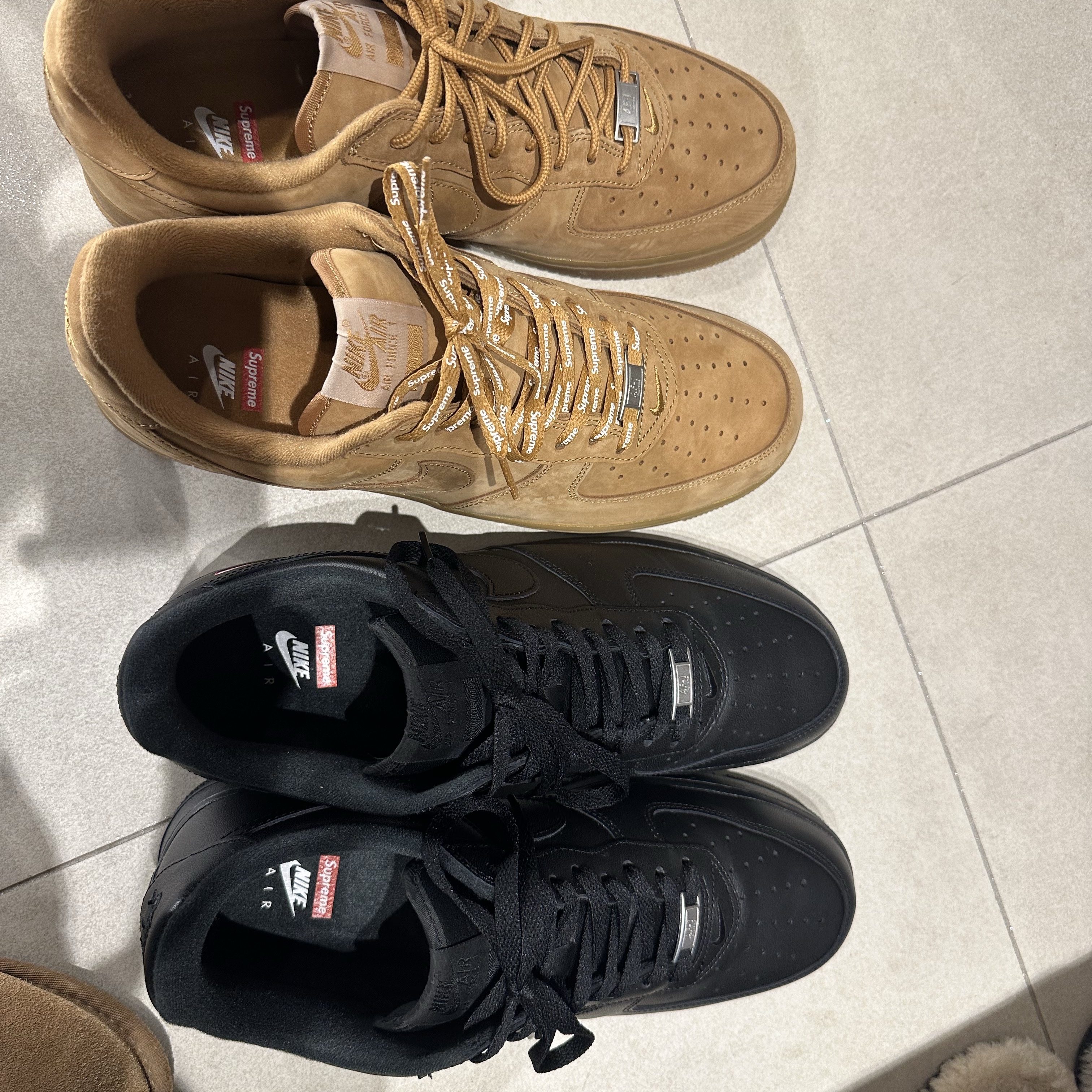 Nike x Supreme Air Force 1 Low Black 착용 스타일