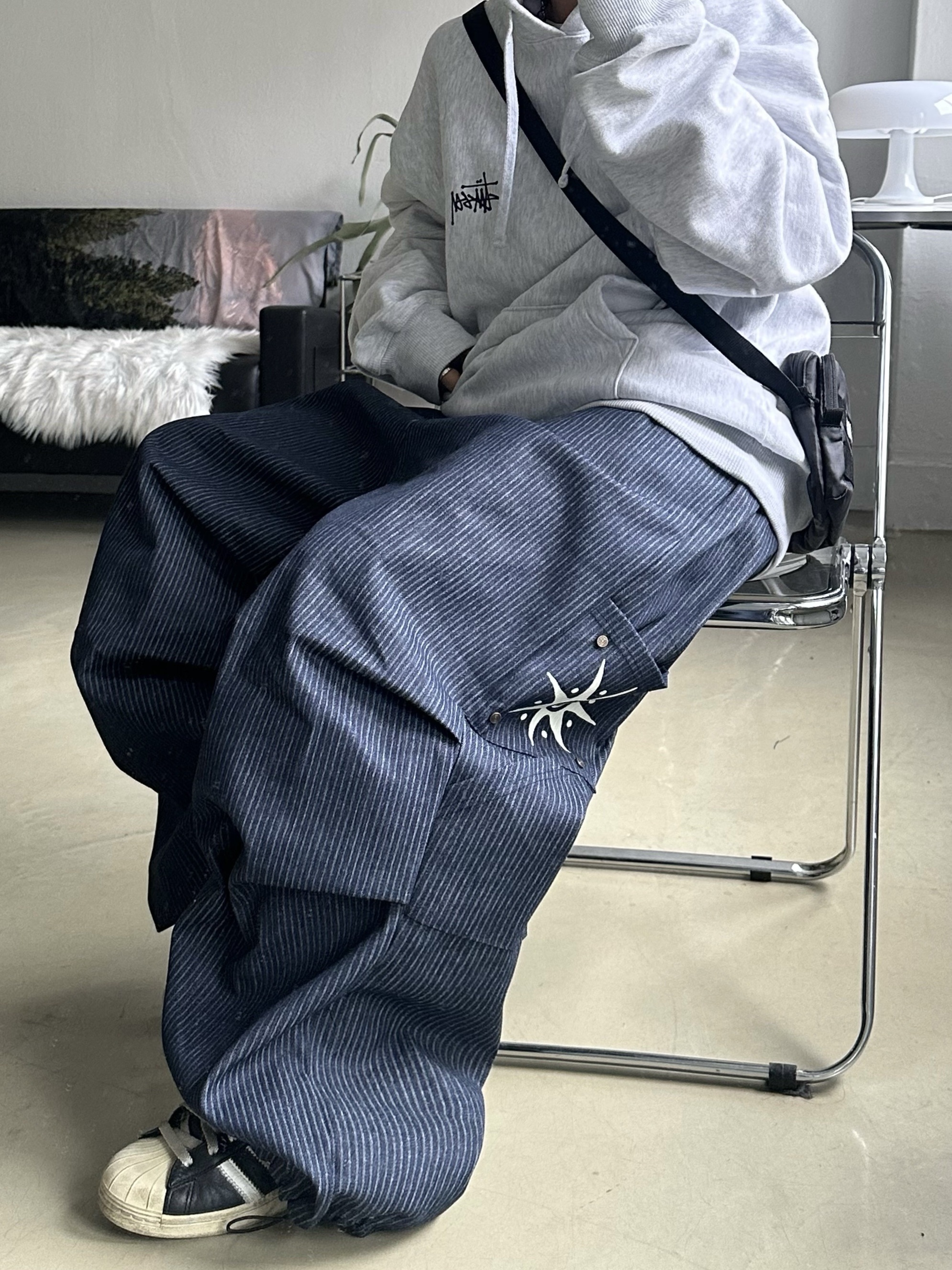 Human Made Military Light Pouch Black, Adidas Superstar Premium Black White 착용 스타일 - 9
