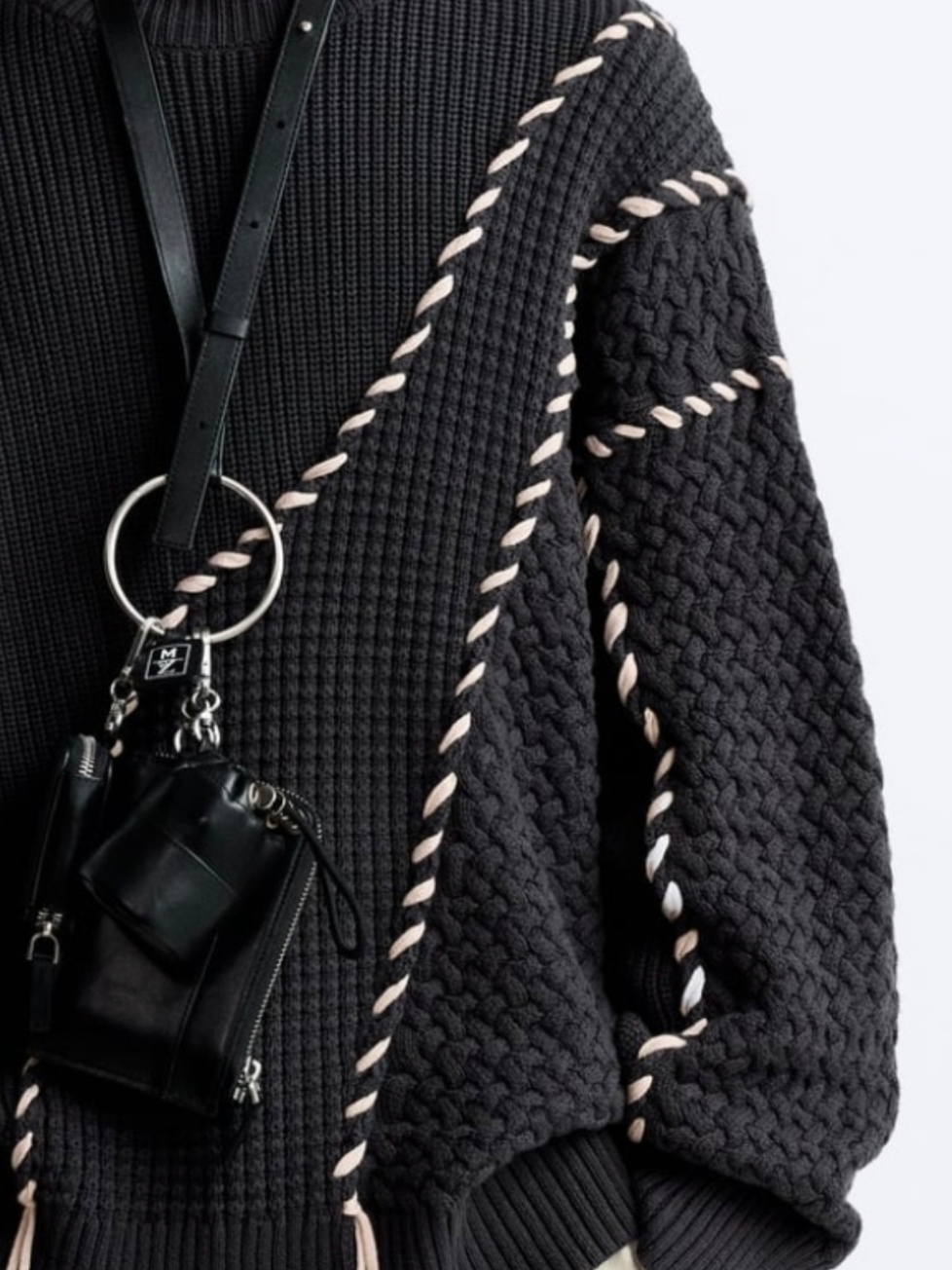 Zara x Maison Special Contrast Stitch Sweater Dark Grey, (W) Zara Leather Ankle Boots Brown 착용 스타일 - 1