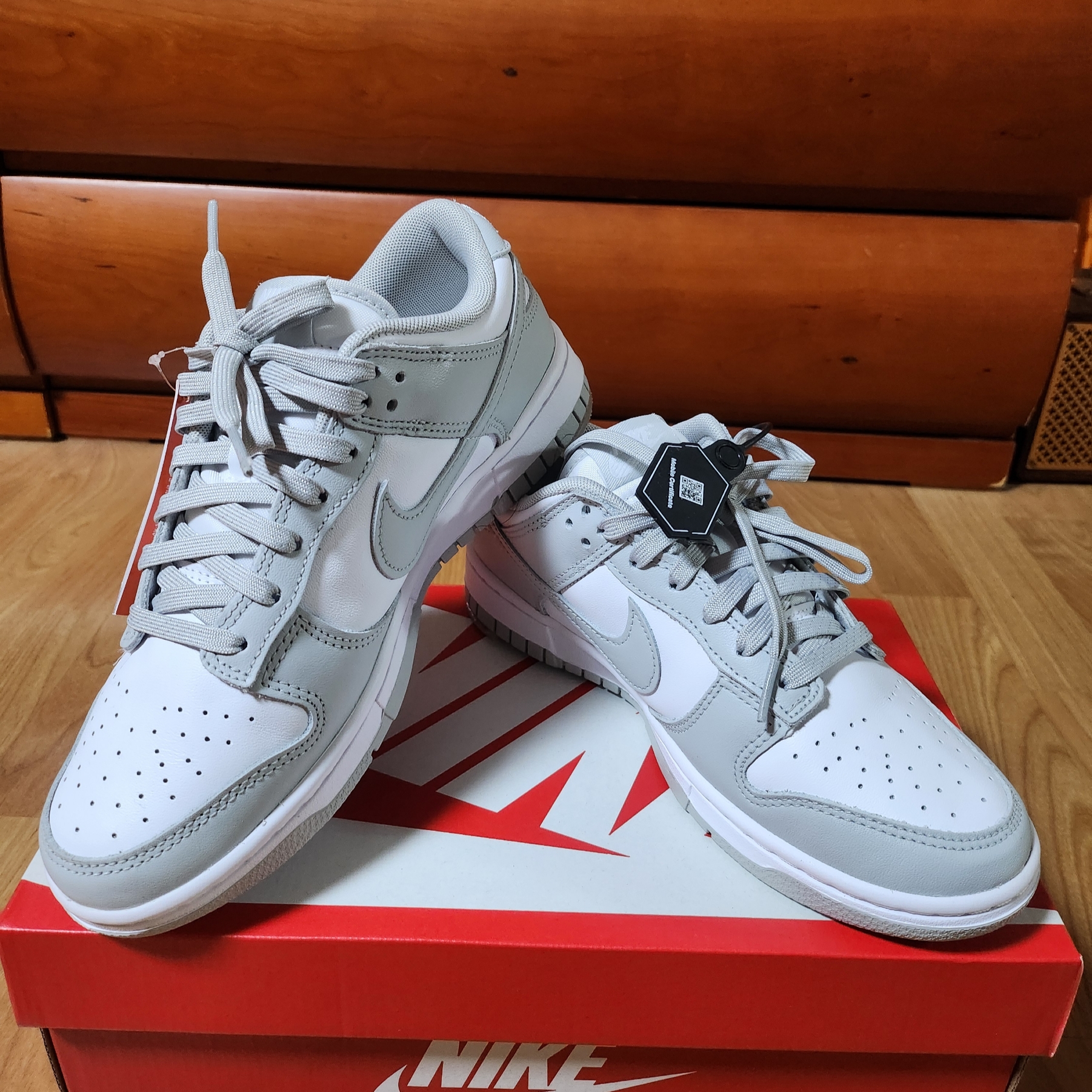 Nike Dunk Low Retro Grey Fog 착용 스타일