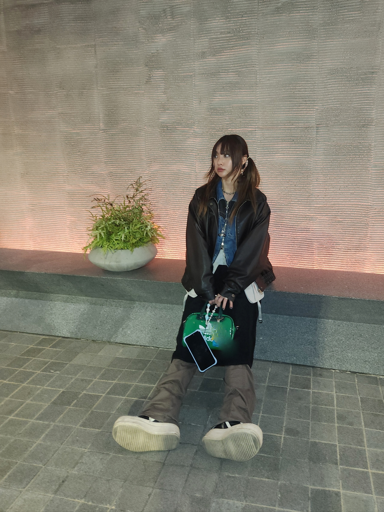 Rick Owens Porterville Geobasket Black Milk 착용 스타일 - 5