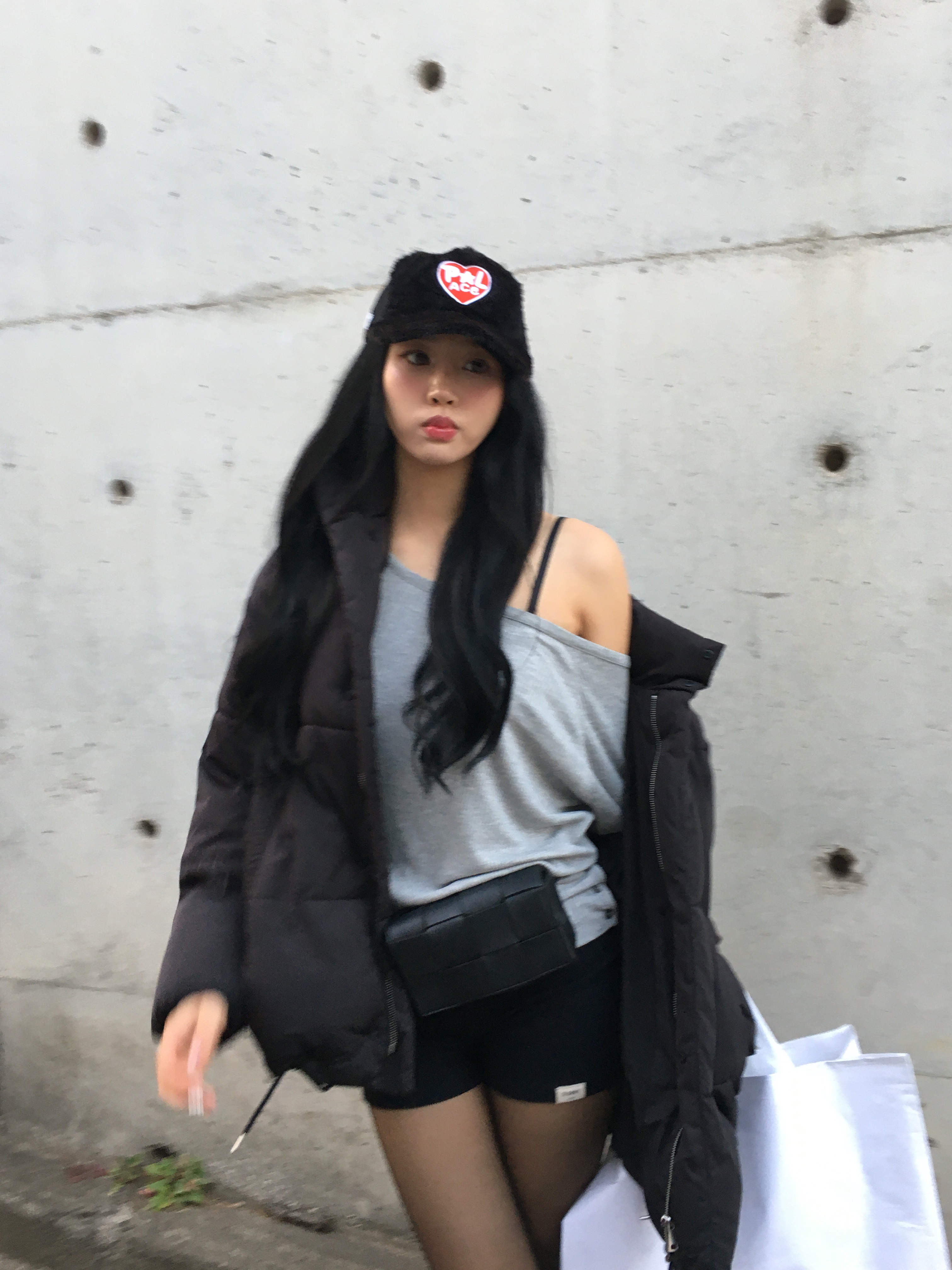 Palace Club Trucker Black - 24FW 착용 스타일 - 6