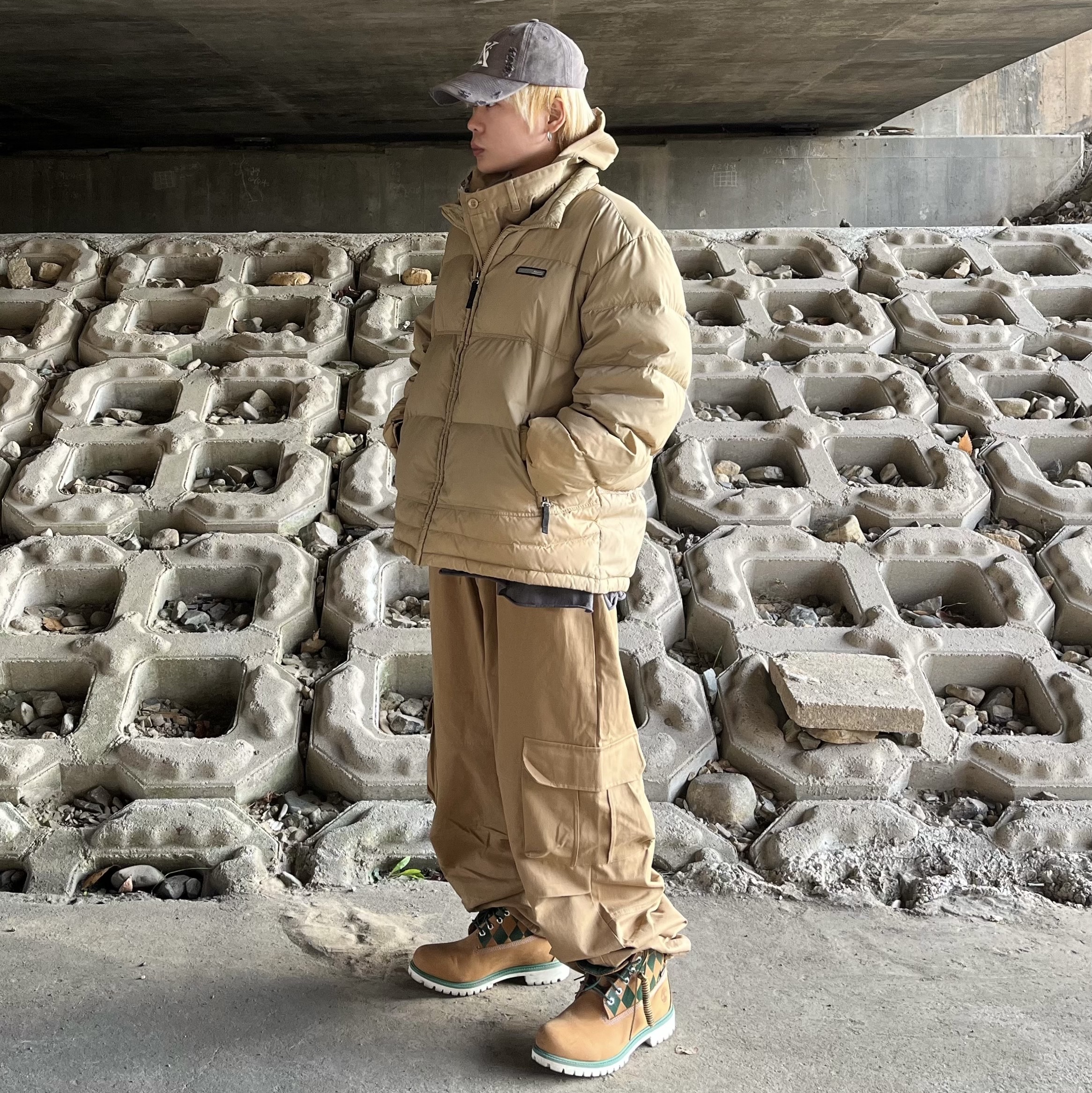 KASINA x Timberland 6 In Premium Vibram GTX Wheat 착용 스타일 - 2