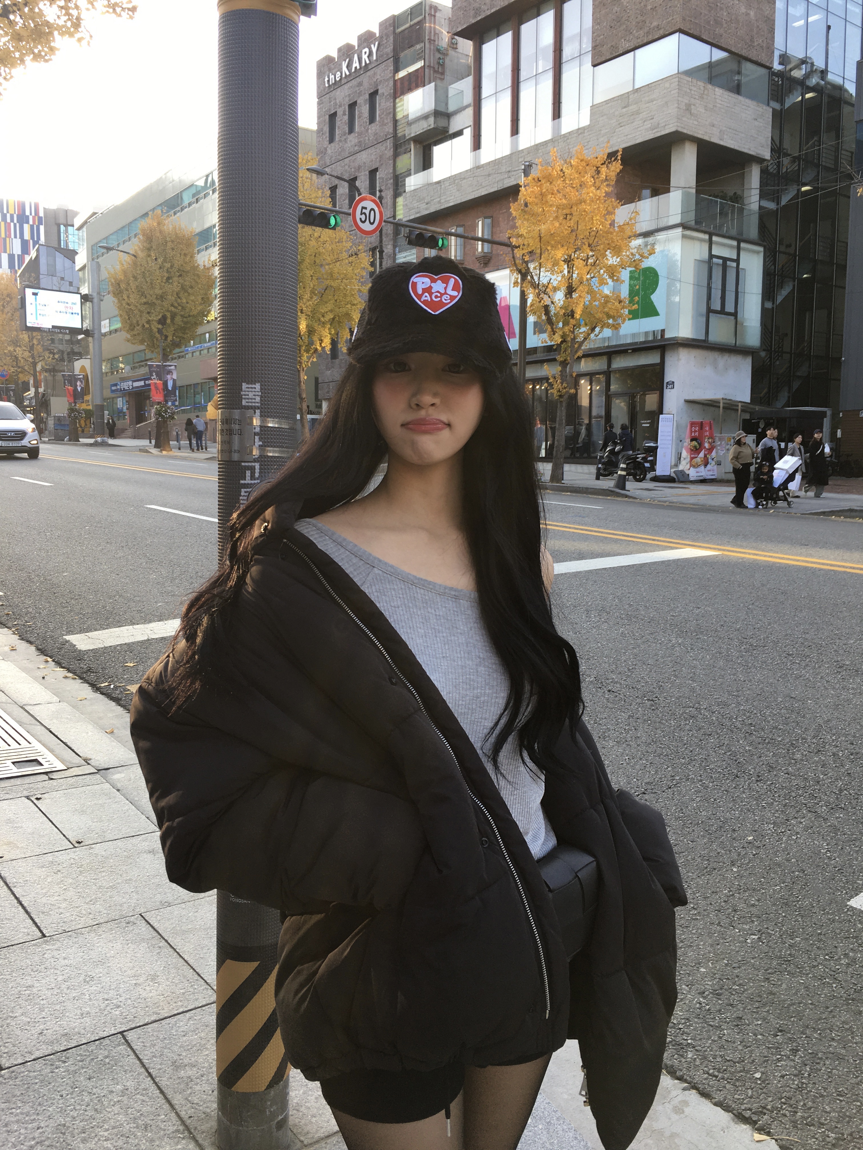 Palace Club Trucker Black - 24FW 착용 스타일 - 4