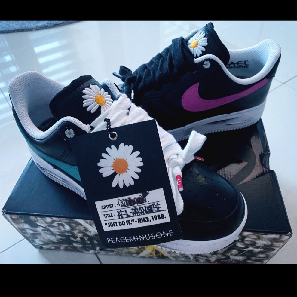 Nike x Peaceminusone Air Force 1 Low Para-Noise 3.0 Black and Multicolor 착용 스타일