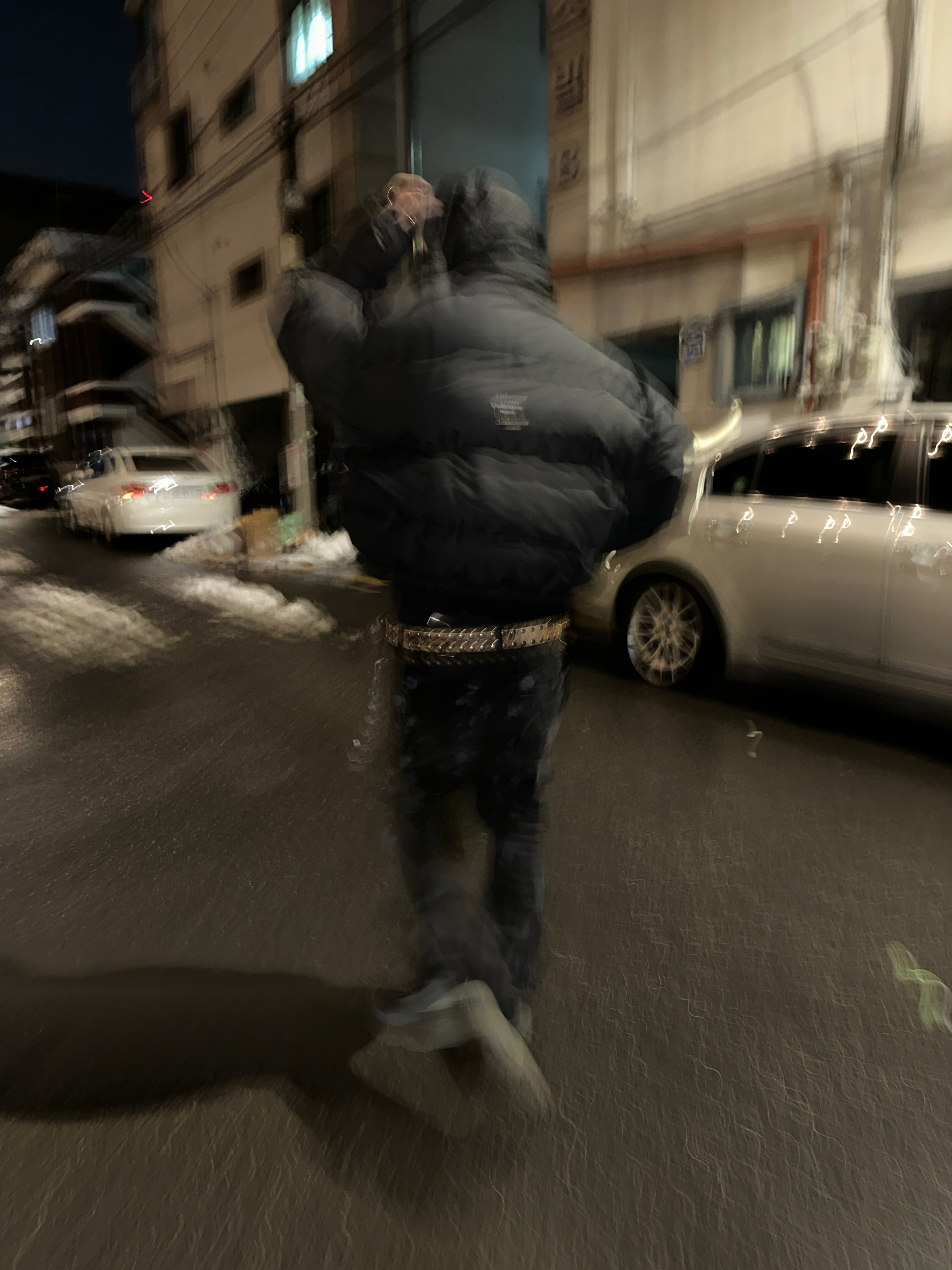 Undermycar Mu.15 Anti Fxxking Logo Play Triple Logo Crop Padding Jacket Black 착용 스타일 - 5