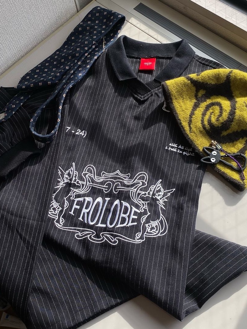 ROA Graphic Beanie Brown Yellow - 24FW 착용 스타일 - 3