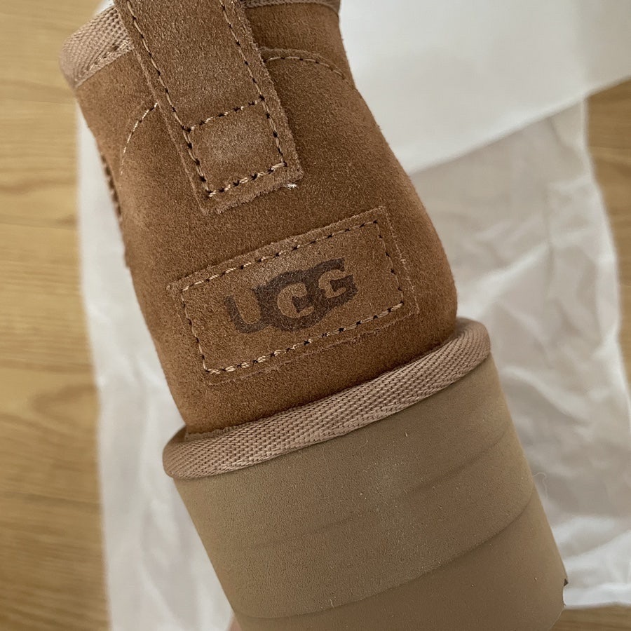 (W) UGG Classic Ultra Mini Platform Boots Chestnut 착용 스타일