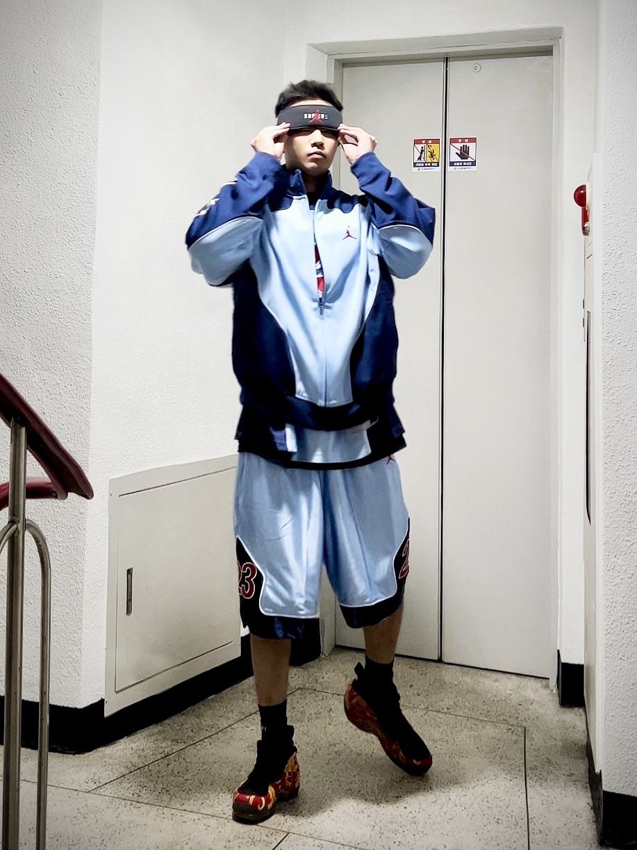 Supreme x Jordan Headband Black - 24FW, Supreme x Corteiz Rules The World T-Shirt Black - 23FW 착용 스타일