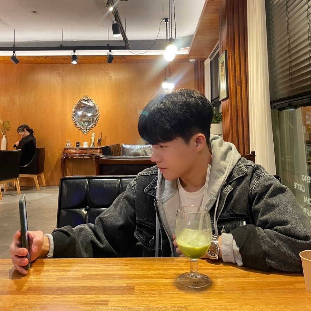 KREAM 프로필 이미지