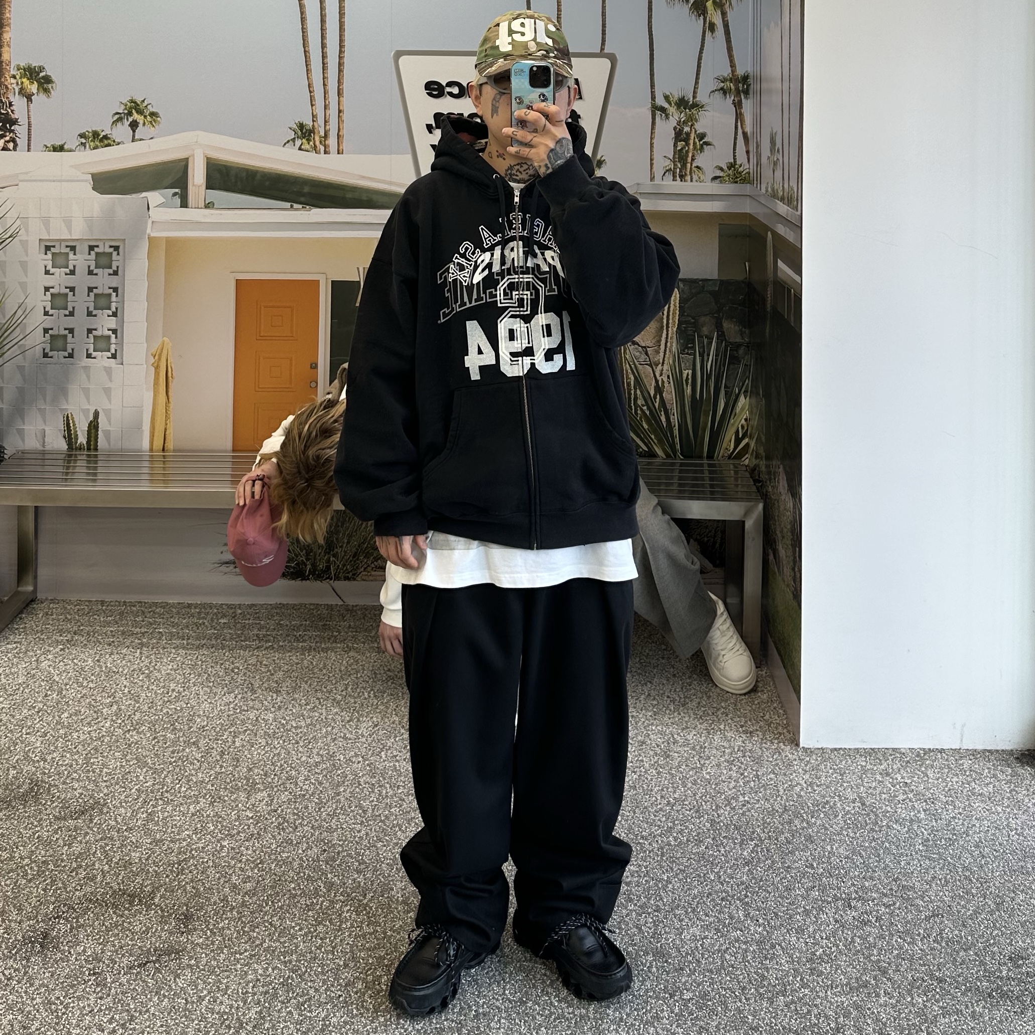 Supreme x MM6 Maison Margiela Zip Up Hooded Sweatshirt Black - 24SS, Mizuno Wave Prophecy MOC Black 착용 스타일 - 1