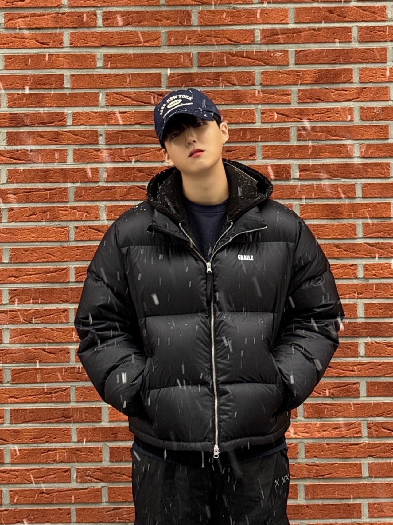 Adidas Superstar 82 Black White 착용 스타일 - 1