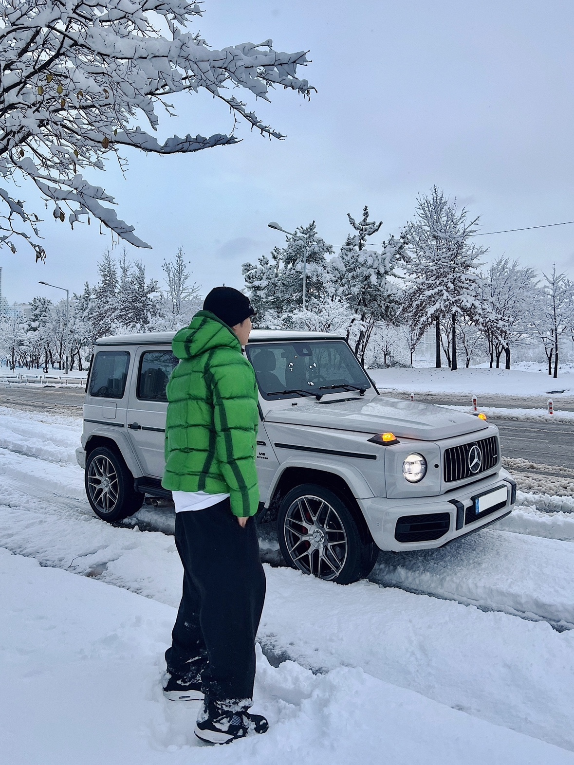 C.P. Company D.D. Shell Hooded Down Jacket Classic Green - 23FW, Jordan 4 Retro White Thunder 착용 스타일 - 4