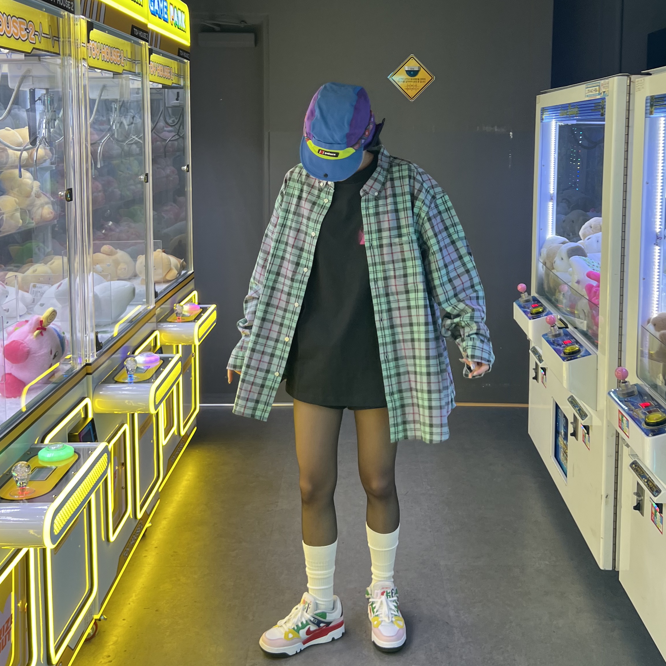 Palace x Berghaus Ear Warmer Cap Blue - 24FW, Nike x Nigo Air Force 3 Low SP Blue Void and Tour Yellow 착용 스타일 - 2