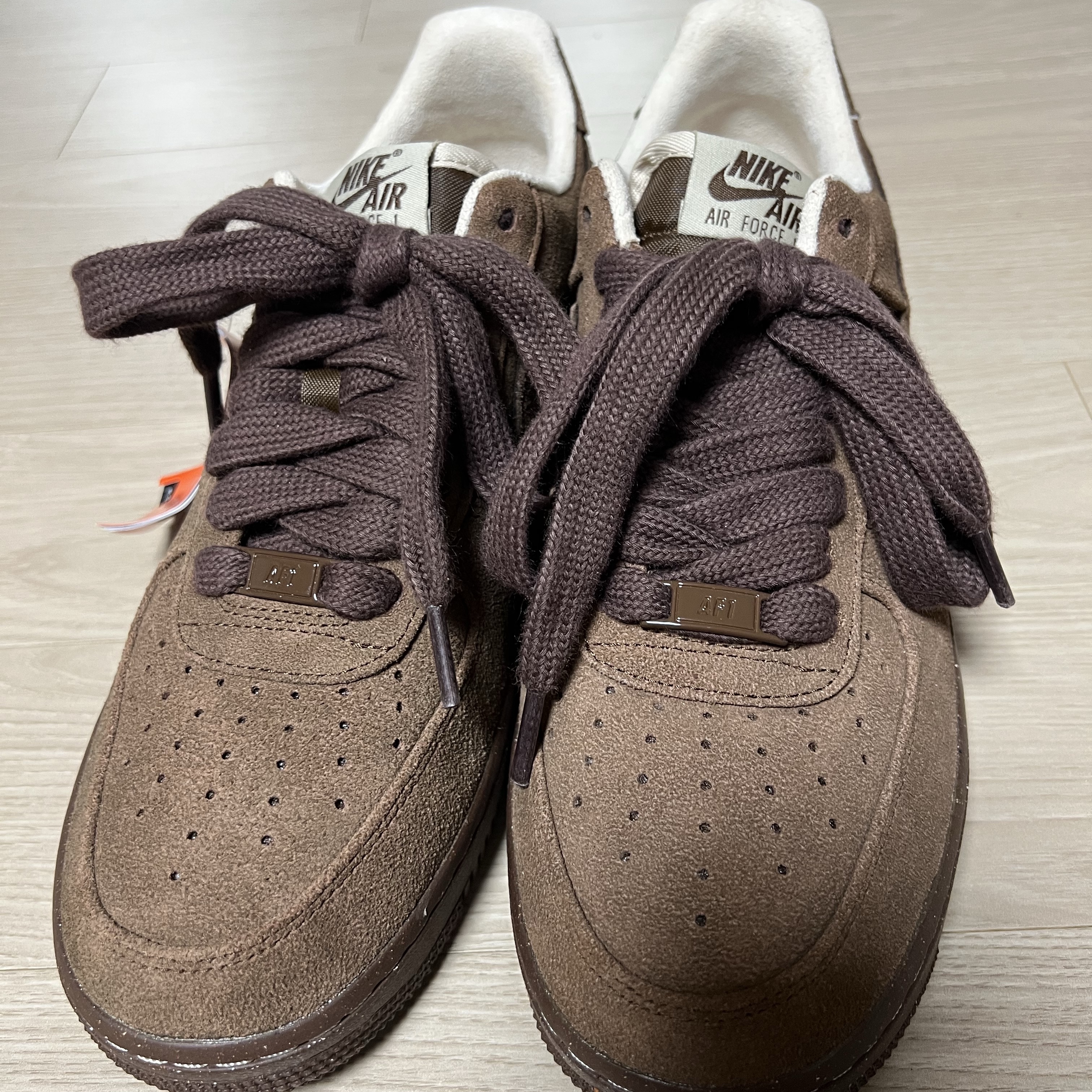 (W) Nike Air Force 1 '07 Cacao Wow 착용 스타일 - 2