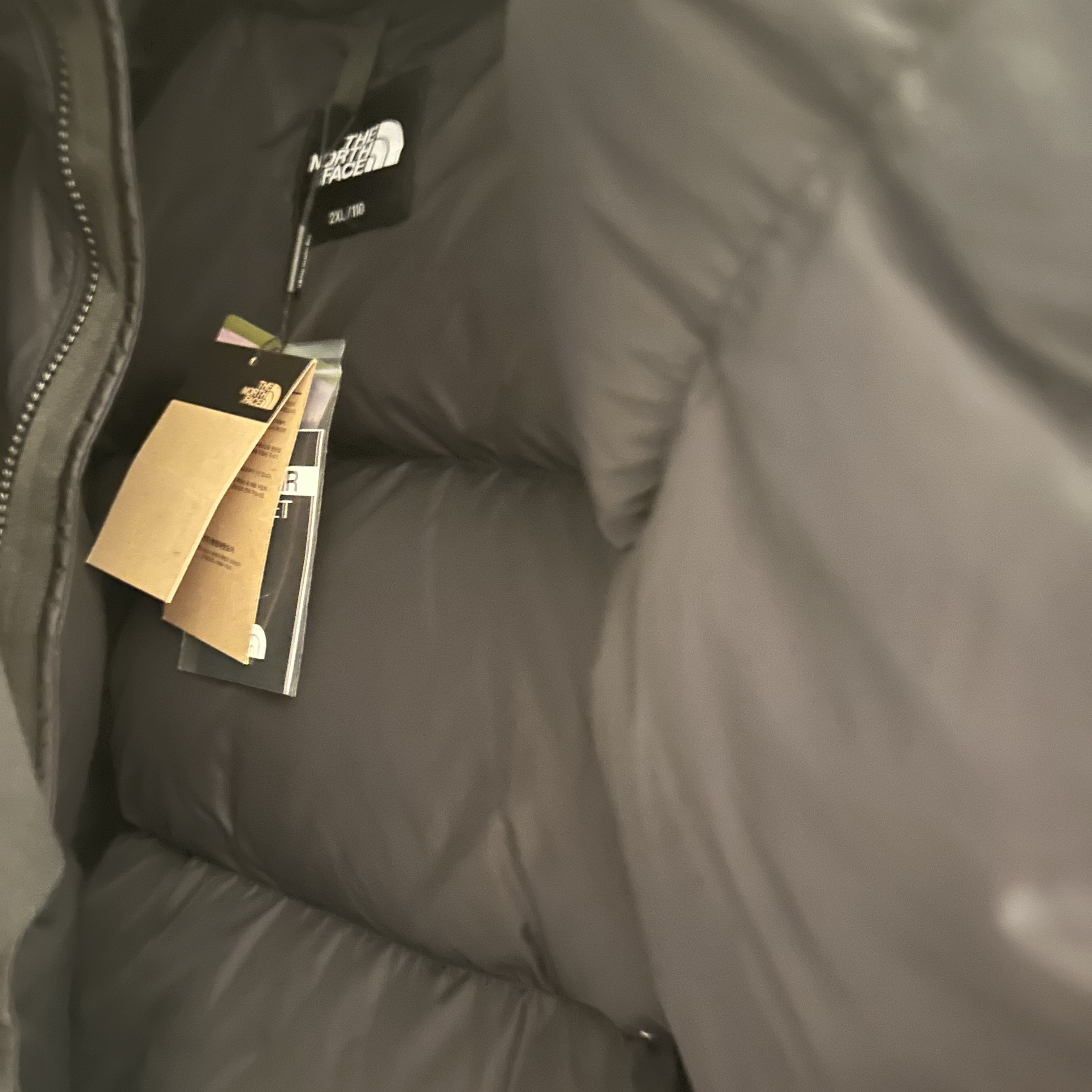 The North Face 1996 Eco Nuptse Jacket Black 착용 스타일