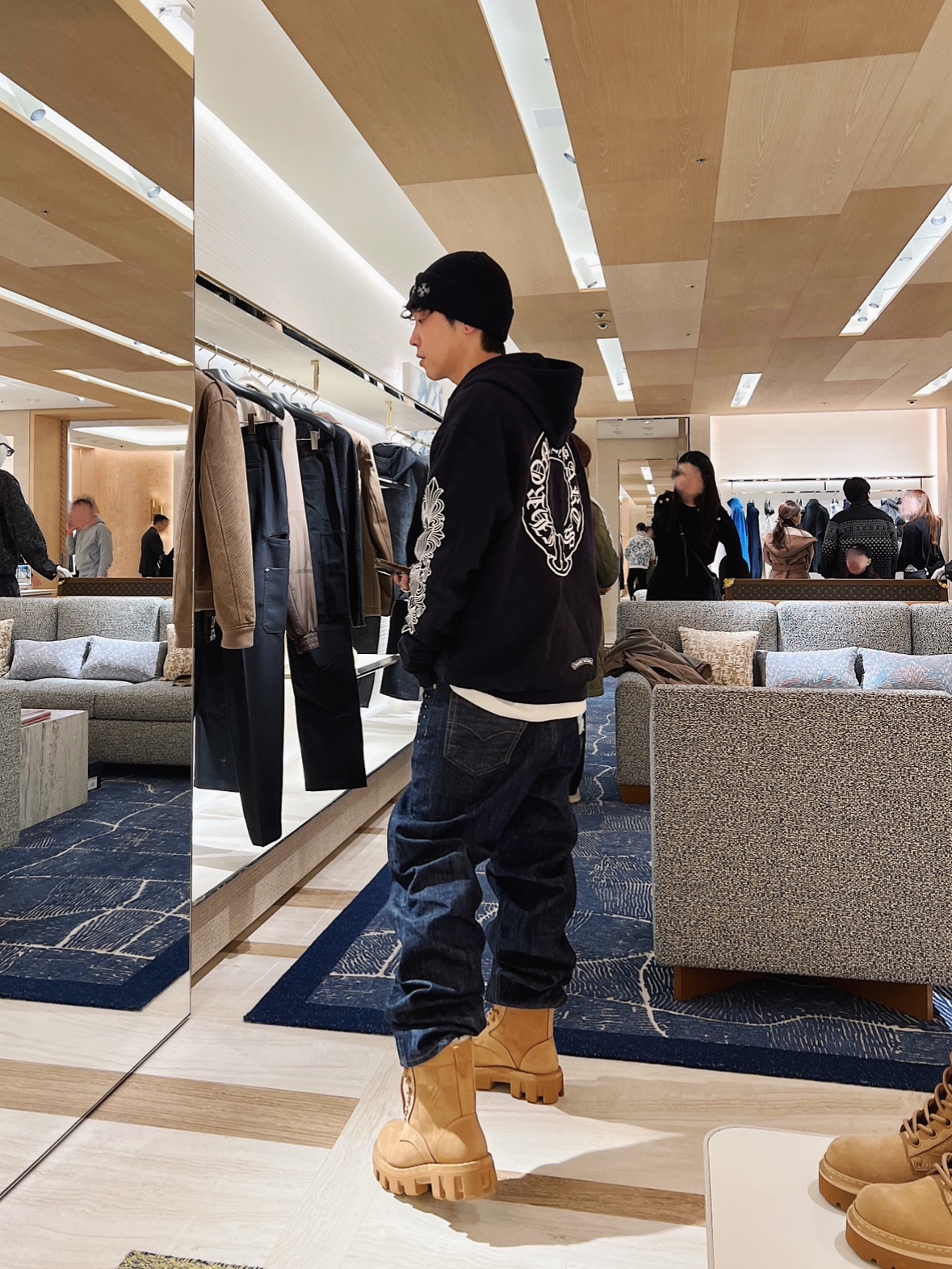 Chrome Hearts Horseshoe Floral Hoodie Black, Chrome Hearts Horseshoe Floral Fleece Zip-Up Hoodie Black 착용 스타일 - 8